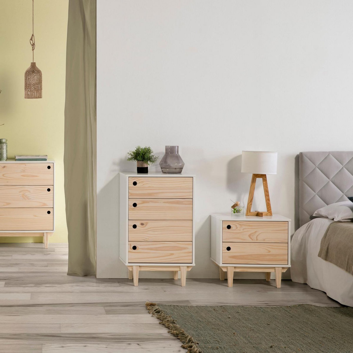 VS VENTA-STOCK Chevet Roma avec 2 tiroirs en Couleur Blanc, Pieds et façades en Bois Naturel