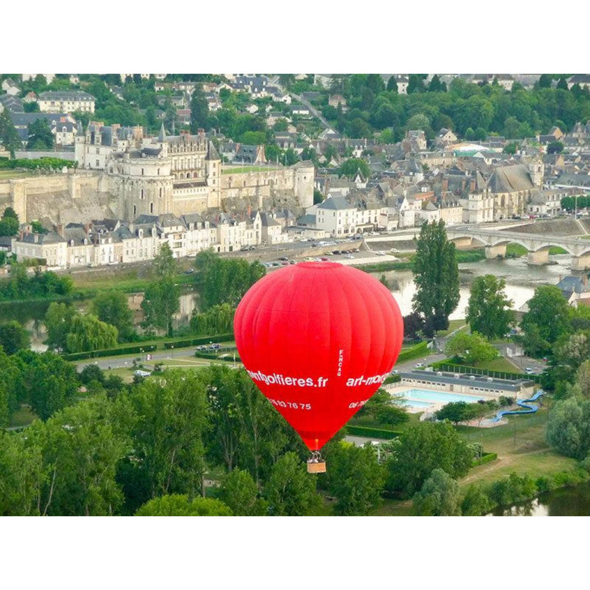 Smartbox Vol en montgolfière au-dessus du château d'Amboise - Coffret Cadeau Sport & Aventure