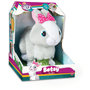 Voir la diapositive 2 : IMC TOYS Peluche interactive Betsy mon petit lapin