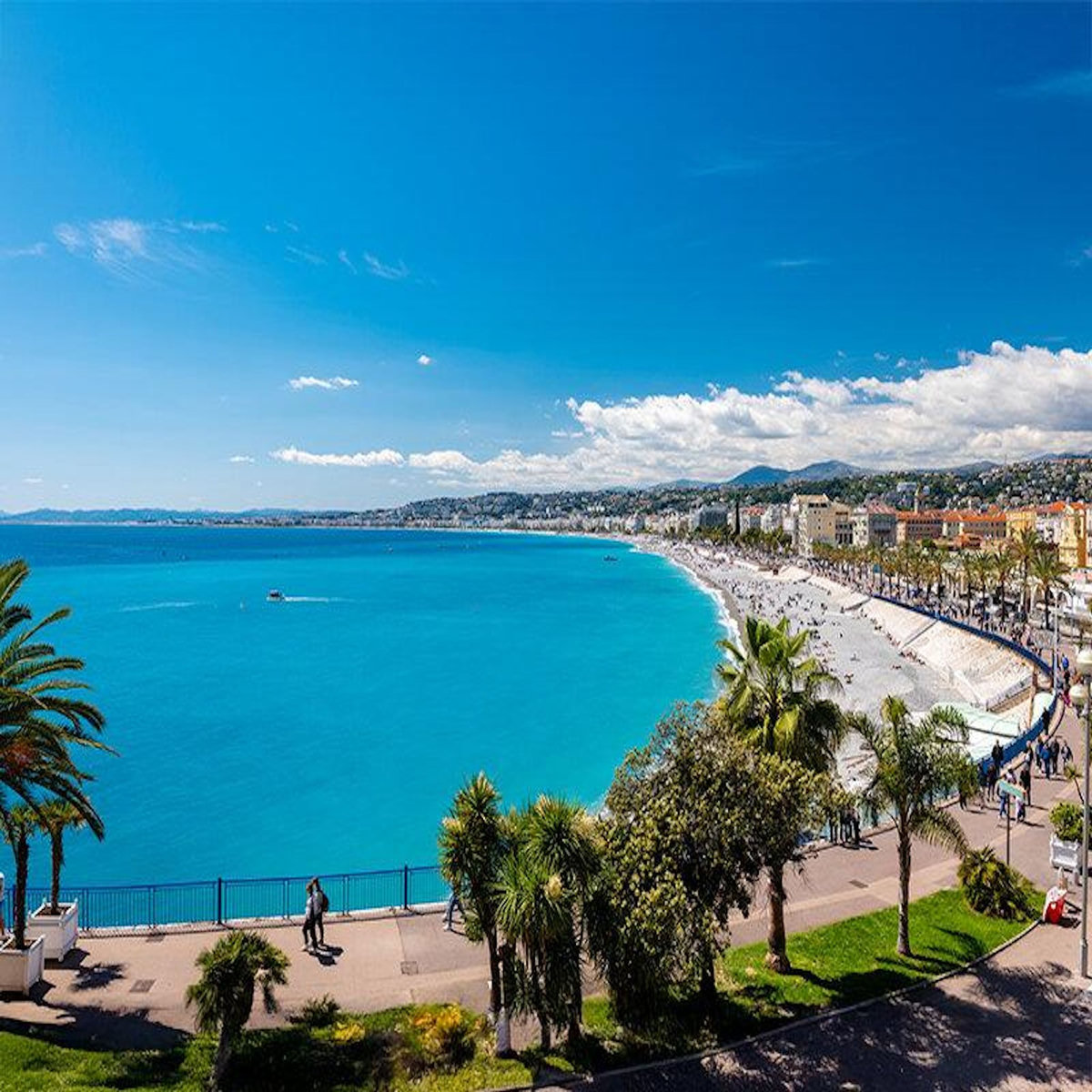 Smartbox Escapade avec vue sur mer : 2 jours avec champagne en hôtel 4* à Nice - Coffret Cadeau Séjour
