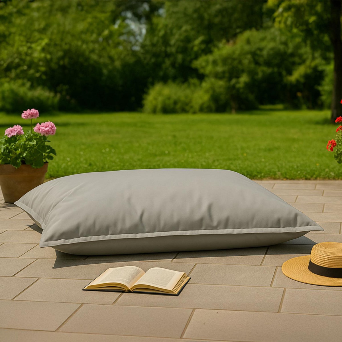 CONCEPT USINE Pouf rectangulaire d'extérieur XXL 180x140cm gris MOKU