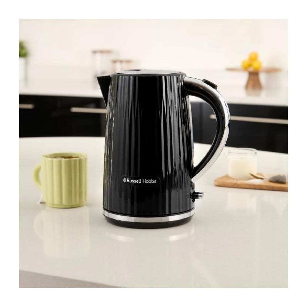 Russell Hobbs Bouilloire - RUSSELL HOBBS - EDEN - 2400 W - 1,7 L - Noir
