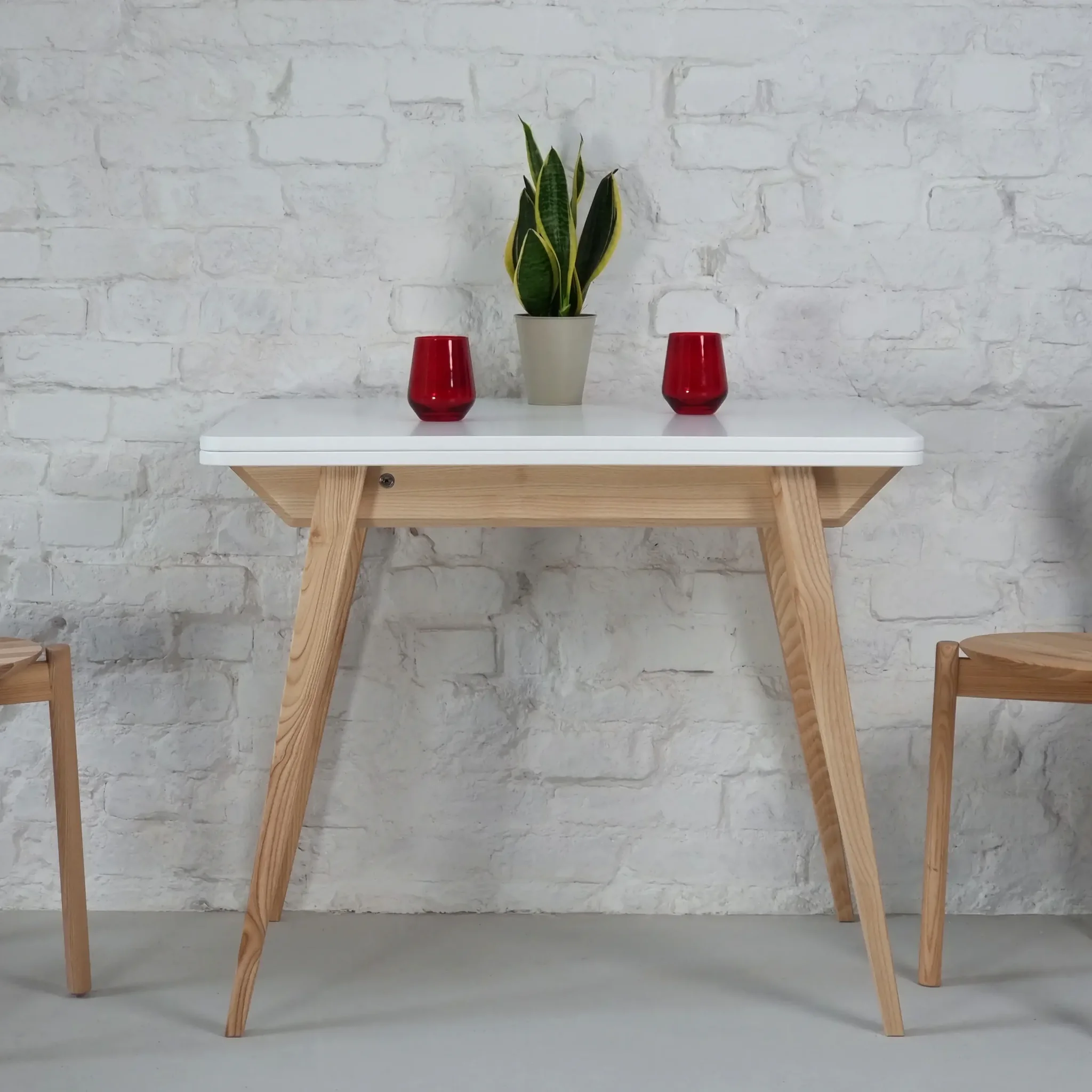 Voir la diapositive 4 : RAGABA Envelope Table à manger extensible