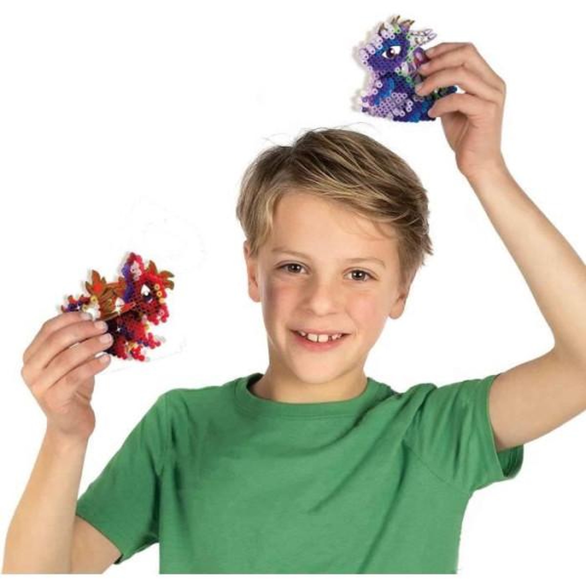 Voir la diapositive 2 : SES Creative Perles a repasser - Dragons - SES CREATIVE - Fabrique 3 types de dragons en 3D.