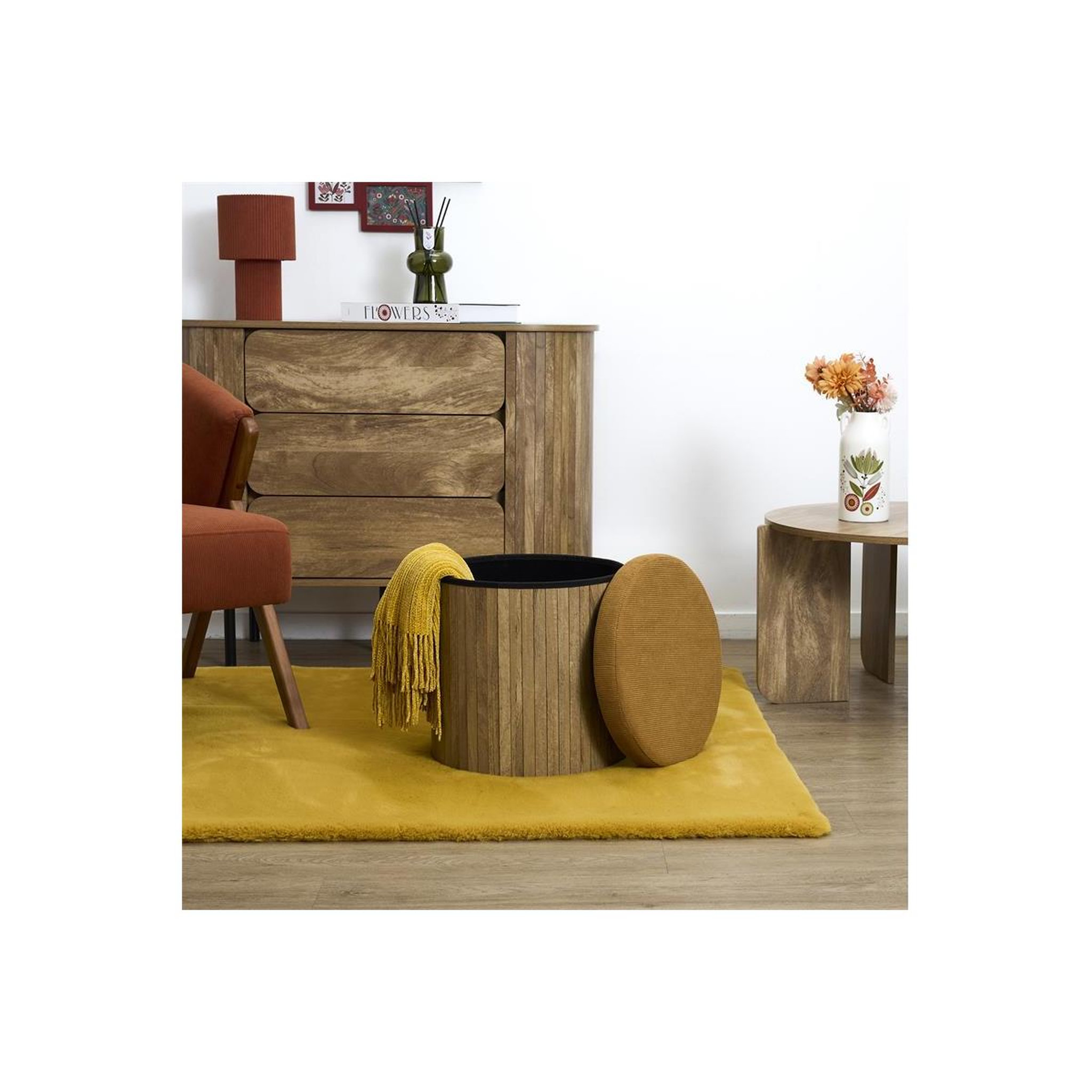 Voir la diapositive 6 : The Home Deco Factory Pouf Coffre Pliable  Jules  38cm Jaune