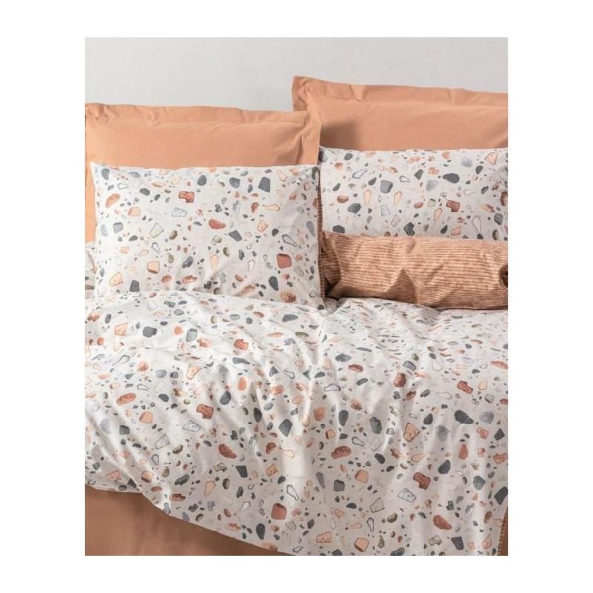 GENERIQUE Parure de lit - 129CTN64236 - 1 housse de couette 220 x 240 cm + 2 taies d'oreiller 60 x 60 cm - 100% coton ranforcé - Caramel