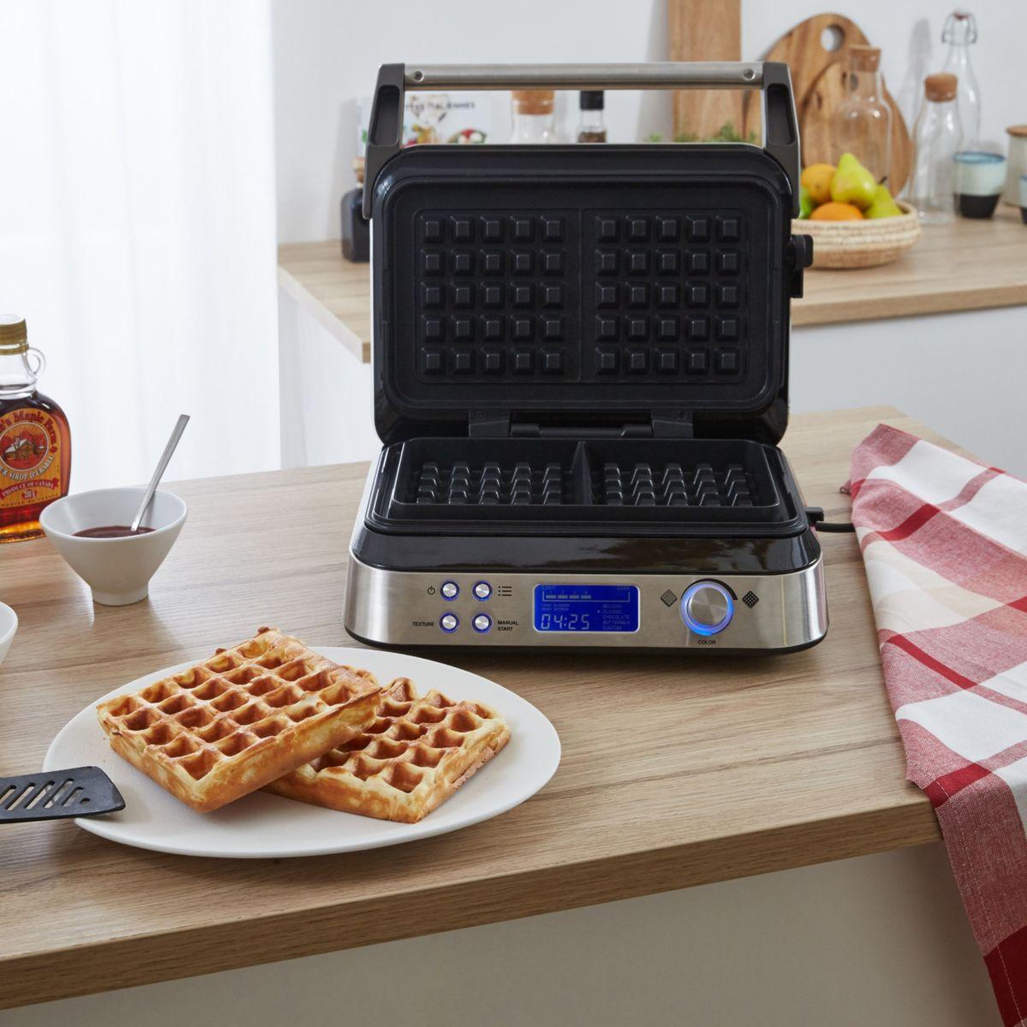 Voir la diapositive 5 : MIOGO Gaufrier MWM1 Professionnel digital