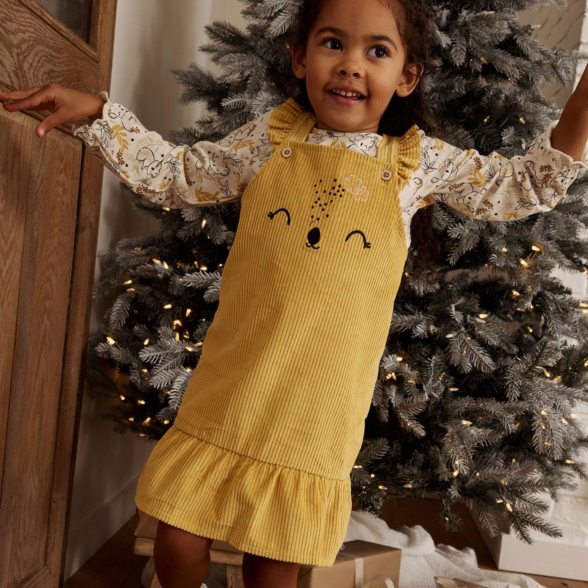 Voir la diapositive 4 : Petit Béguin Robe bébé en velours côtelé Adele