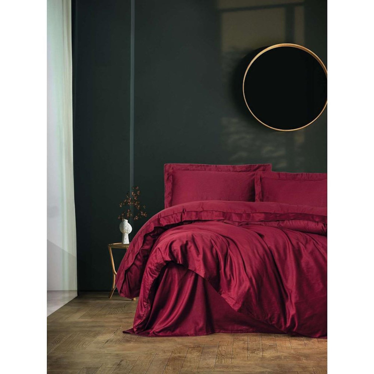 GENERIQUE Parure de lit - 1 housse de couette 140 x 200cm + 1 taies d'oreiller 60 x 60 cm - Satin - Rouge bordeaux