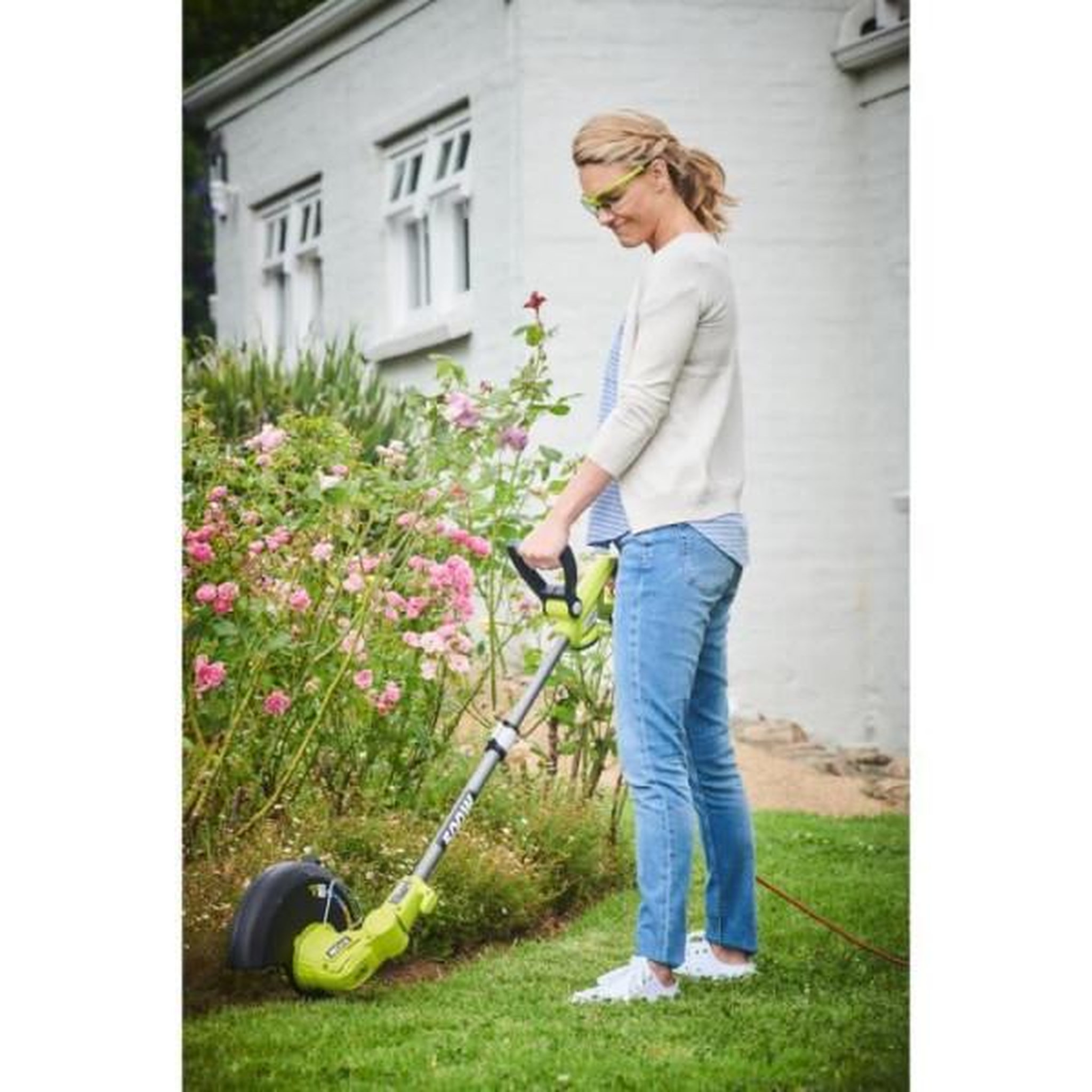Voir la diapositive 6 : Ryobi RYOBI - Coupe-bordures / dresse-bordures 500 W - Ø coupe 27 cm - Ø fil 2 x 1,65 mm torsadé - RLT5127