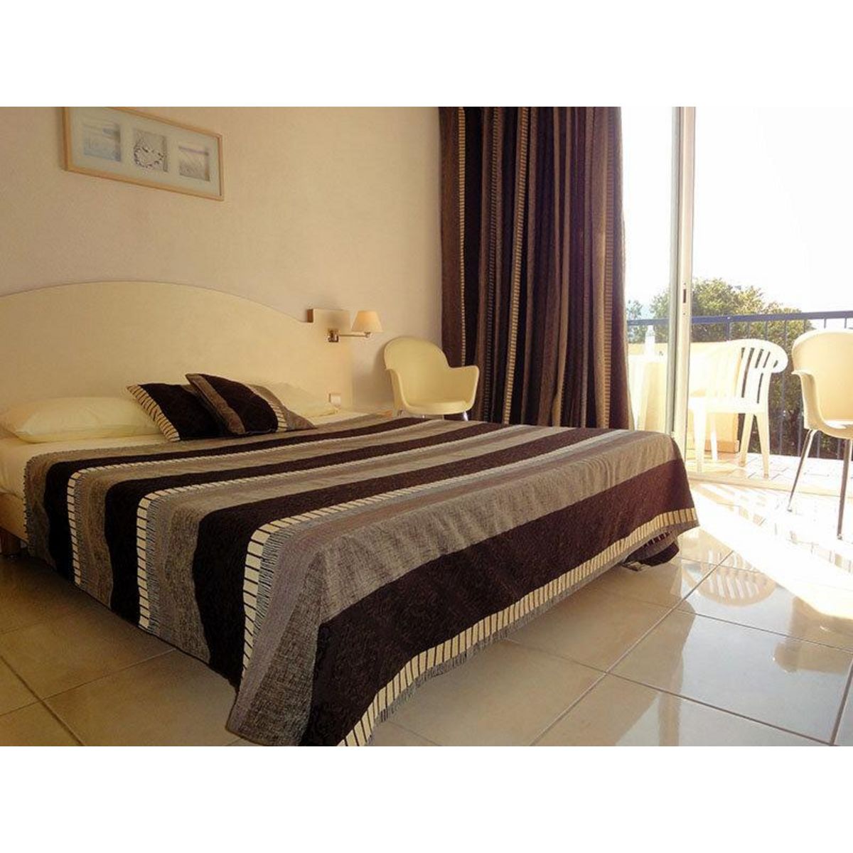 Smartbox Séjour romantique avec dîner gastronomique - Coffret Cadeau Séjour