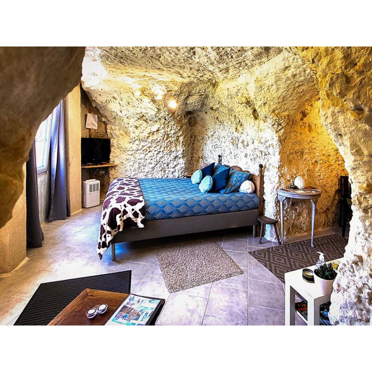 Smartbox 3 jours insolites en hébergement troglodyte près de Blois - Coffret Cadeau Séjour