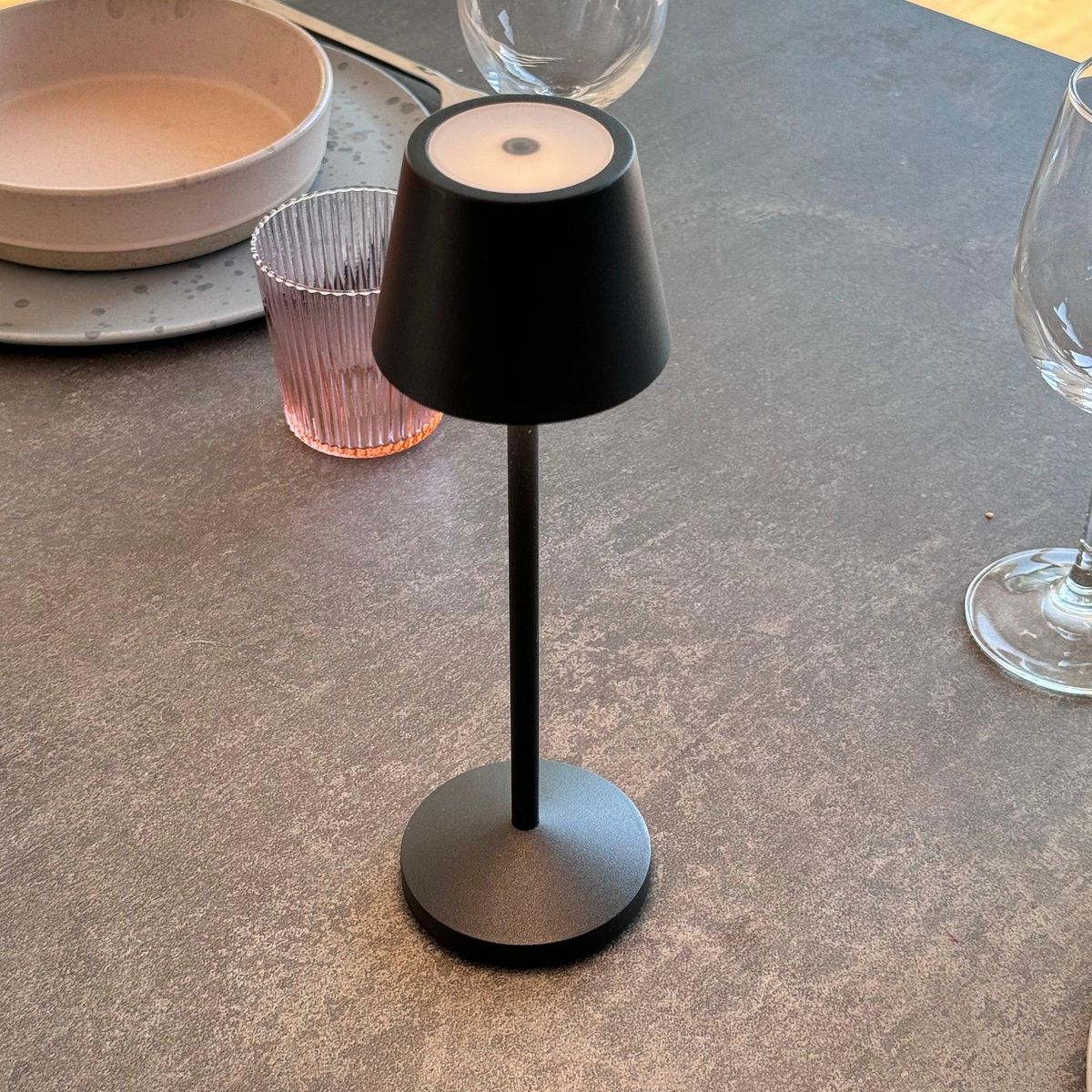 Lumisky Lampe de table sans fil EMILY Noir Aluminium H25cm