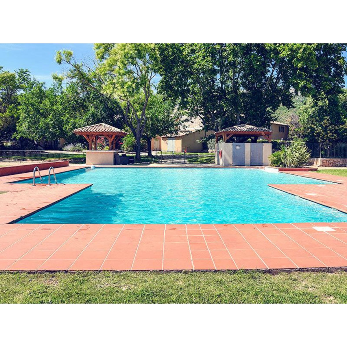 Smartbox 2 jours en hôtel Mercure 4* près d'Aix-en-Provence - Coffret Cadeau Séjour