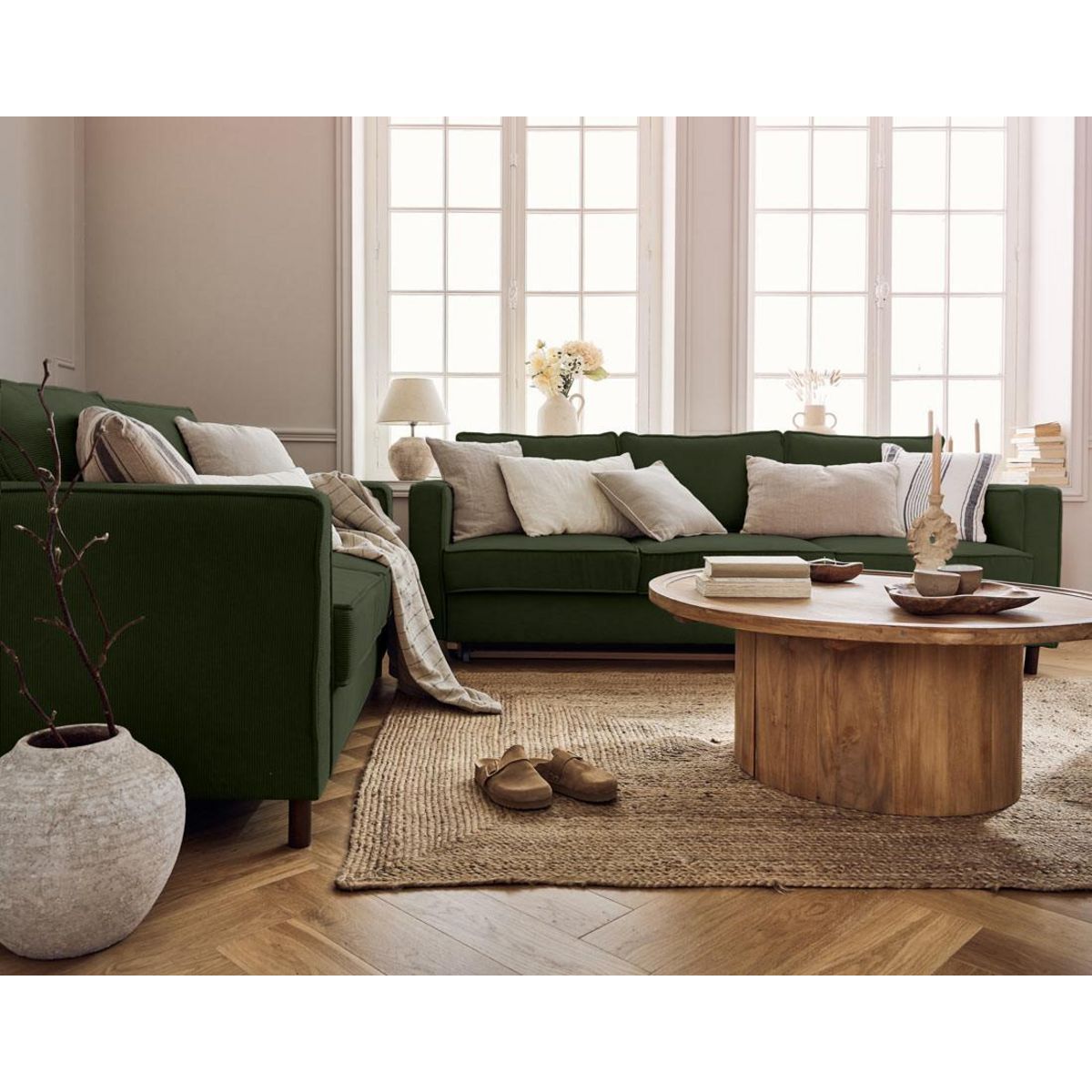 LISA DESIGN Jake - canapé 2 places en velours côtelé - pieds bois foncé