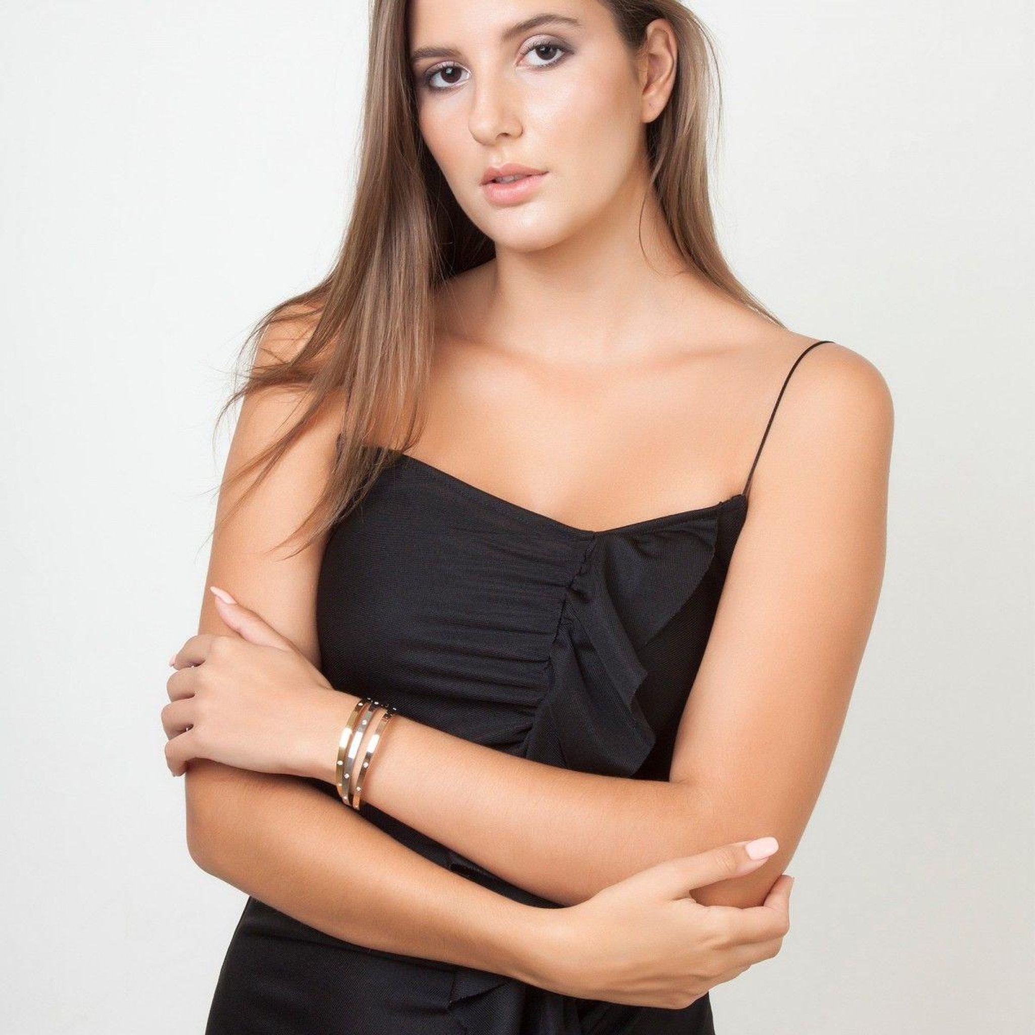 Voir la diapositive 3 : SC CRYSTAL Montre Lara SC Crystal ornée de 48 Cristaux scintillants et ses 3 Bracelets en acier inoxydable