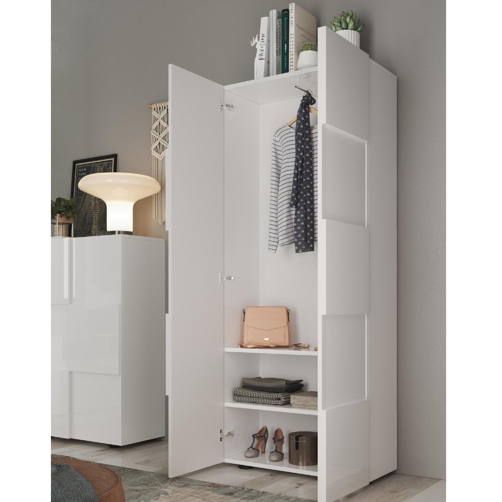Voir la diapositive 3 : JLC KREATION Armoire design laqué blanc 2 portes MADO