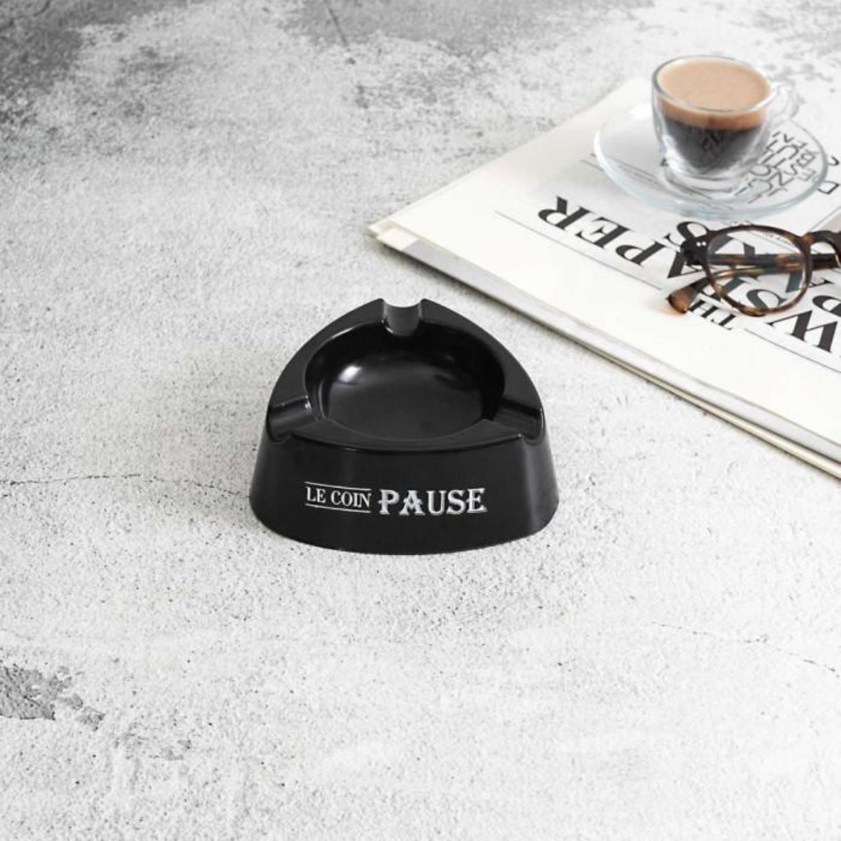 Paris Prix Cendrier Triangle  Bistrot  12cm Noir