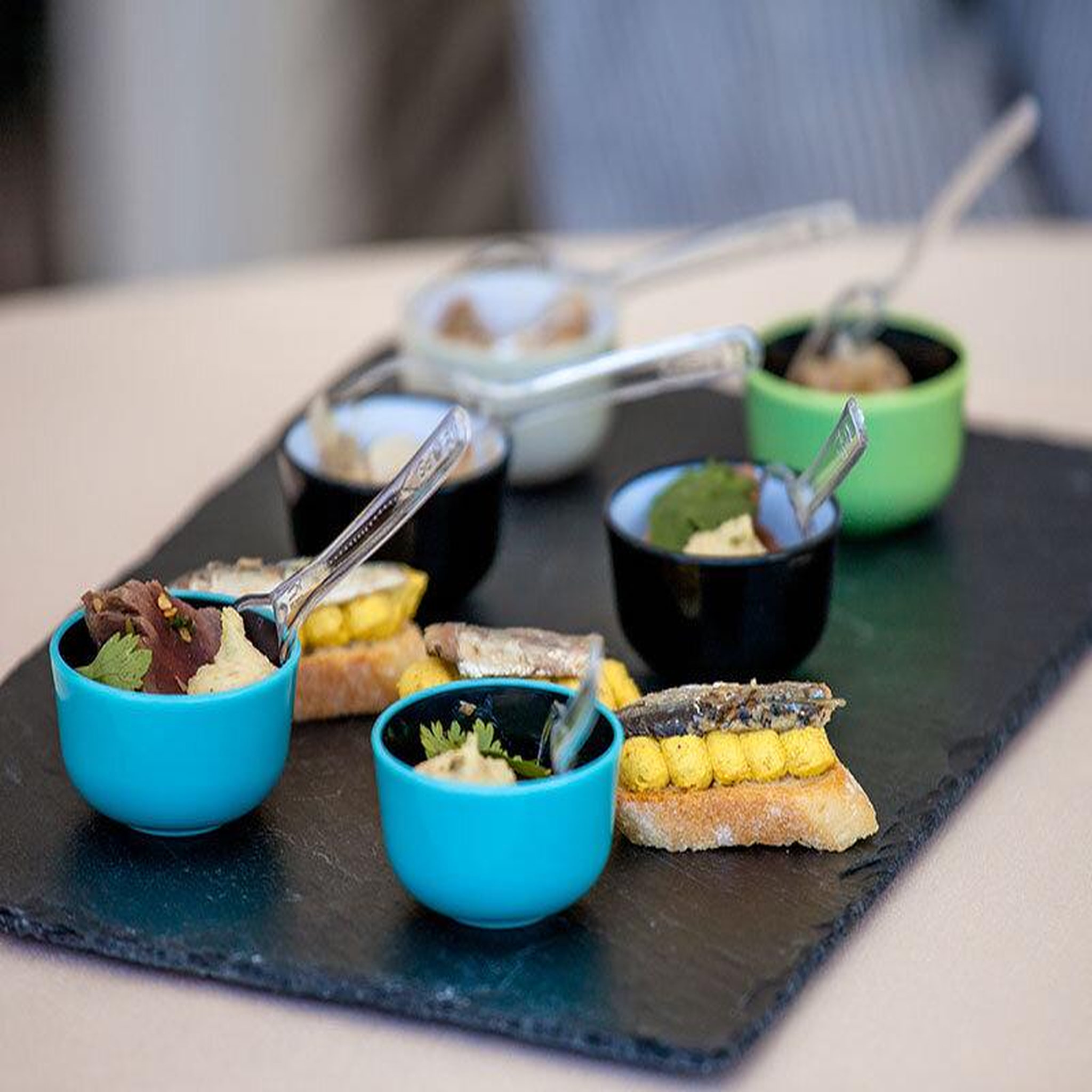 Voir la diapositive 3 : Smartbox Escapade de luxe en hôtel 5* avec dîner gastronomique - coffret cadeau séjour