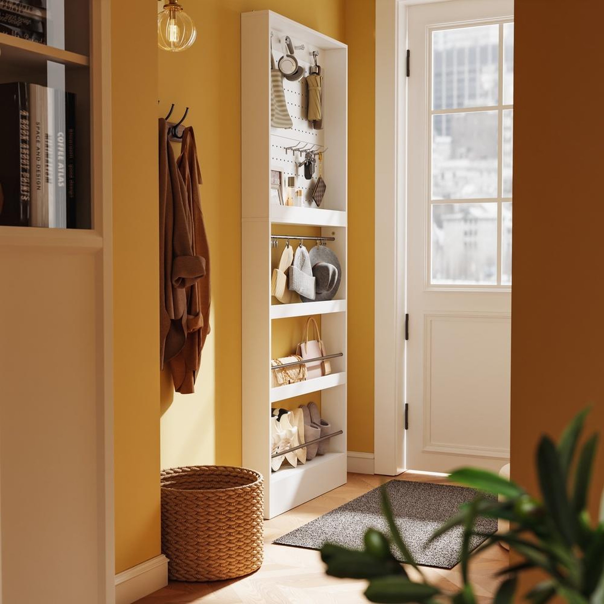 Voir la diapositive 2 : SOBUY Garderobe murale rangement entrée blanc 70x12x190cm fhk39-w