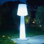 Voir la diapositive 2 : Lumisky Lampadaire ext filaire AUSTRAL Blanc Polyéthylène H170CM