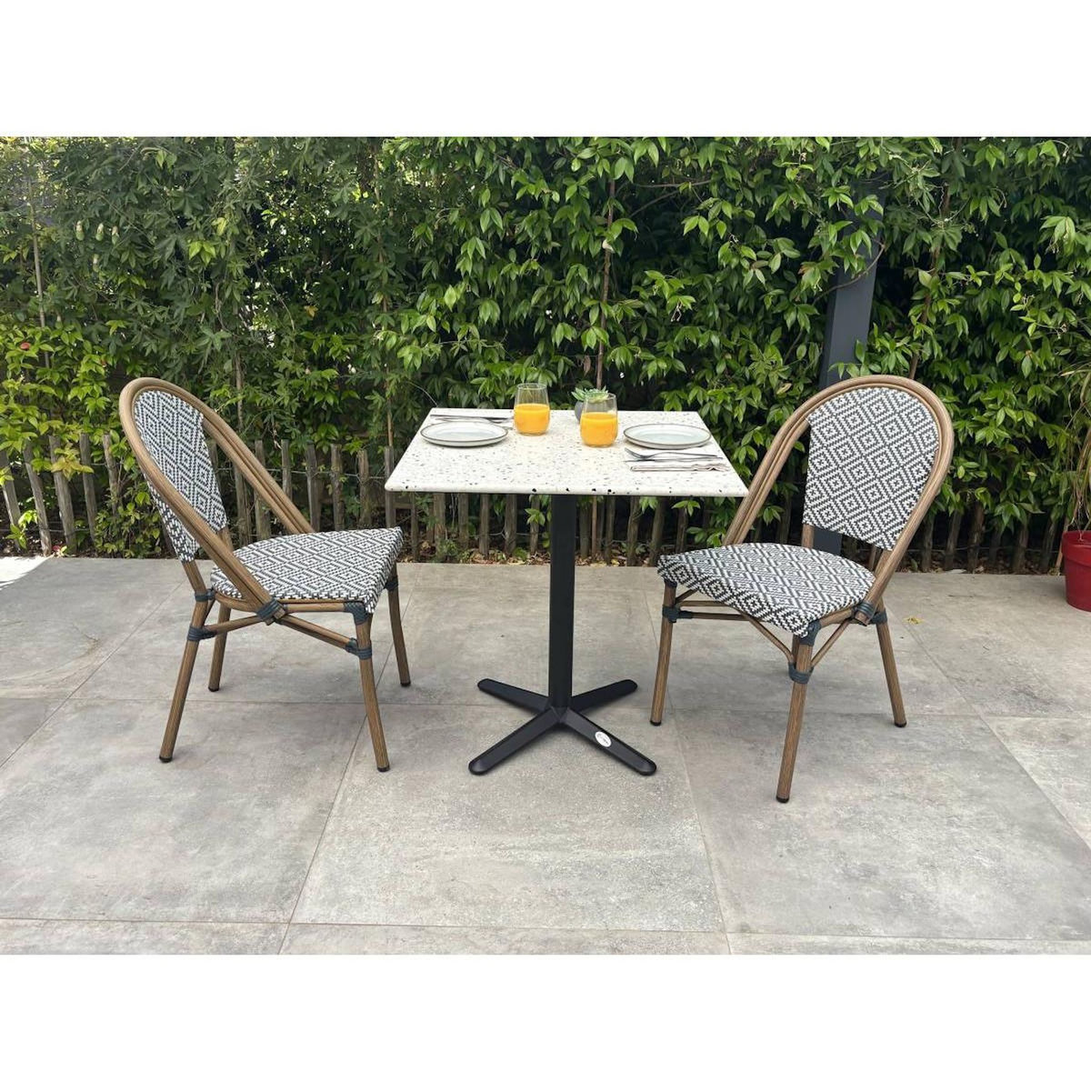 Paris Prix Ensemble Table de Jardin en Terrazzo & 2 Chaises  Bistro  70cm Bleu