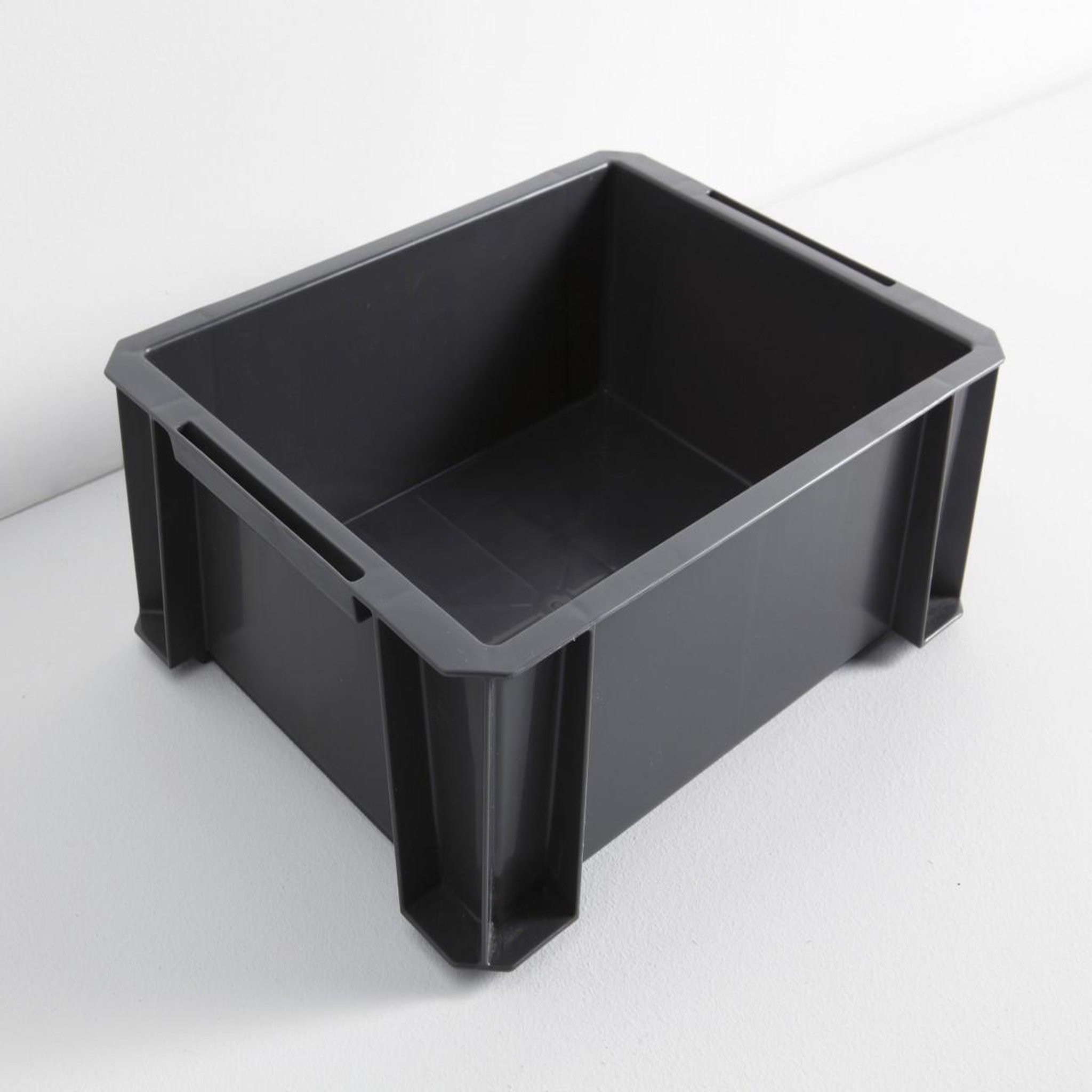 CENTRALE BRICO bac de manutention IRIS plastique anthracite l.35 x P.27.5 x H.12 cm cm, 8 l