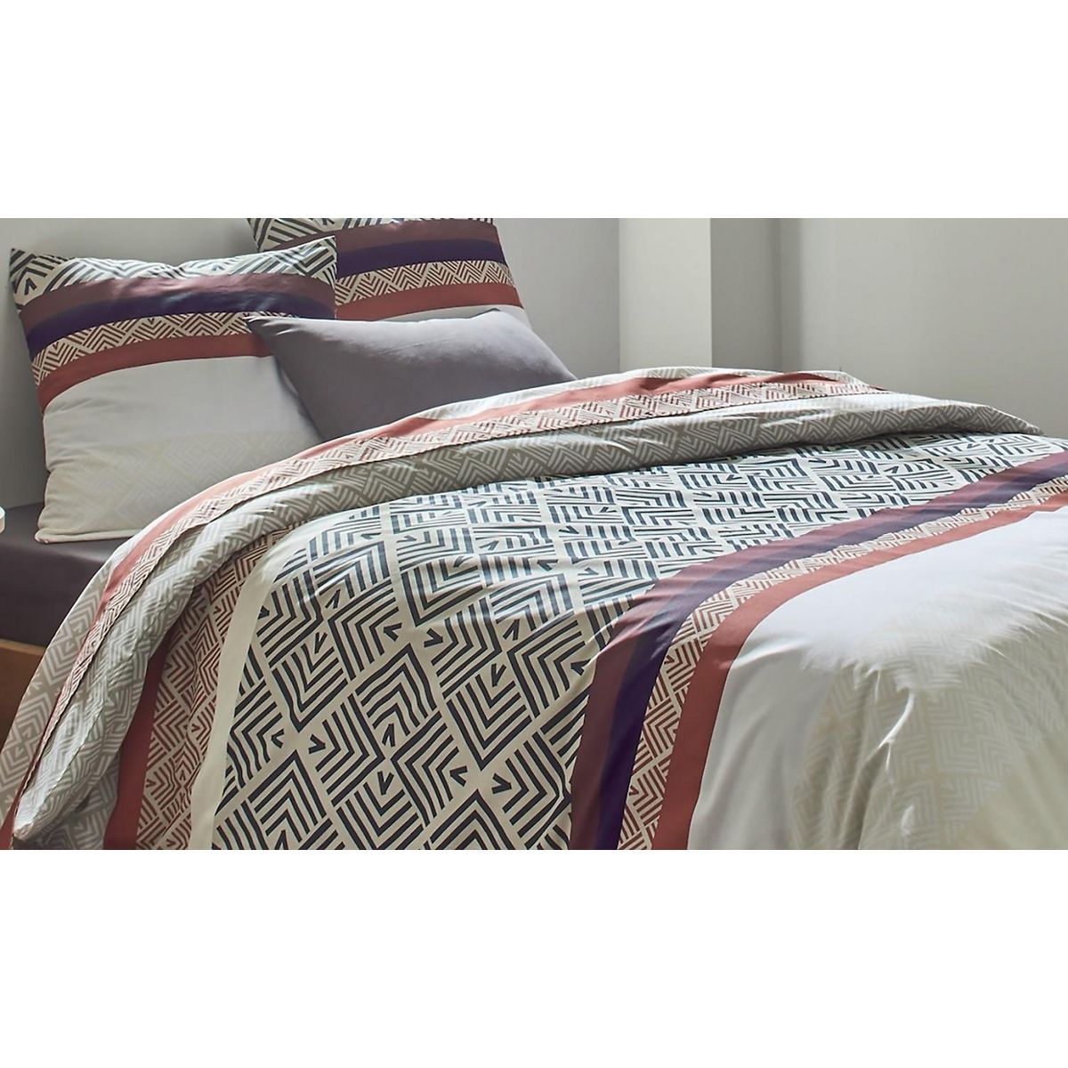 Home collection Parure de couette 3 pcs 240x220cm 100% coton 57 fils raysme