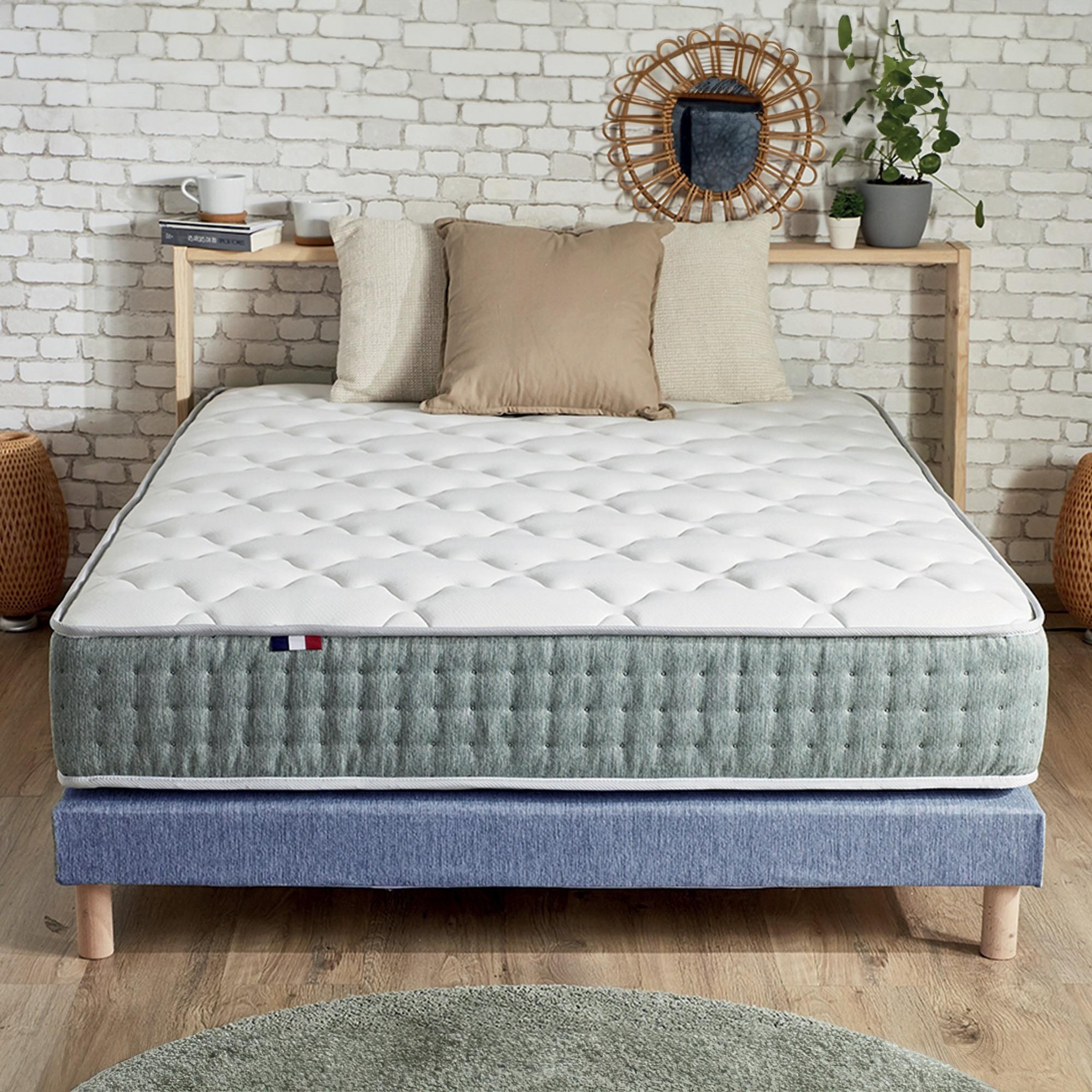 Voir la diapositive 6 : IDLITERIE Ensemble matelas Ressort 7 zones HYGGE + Sommier + couette + oreillers Fabriqué en France