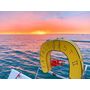 Voir la diapositive 5 : Smartbox 3 jours en hôtel avec promenade en voilier de 2h au coucher du soleil à La Rochelle - Coffret Cadeau Séjour
