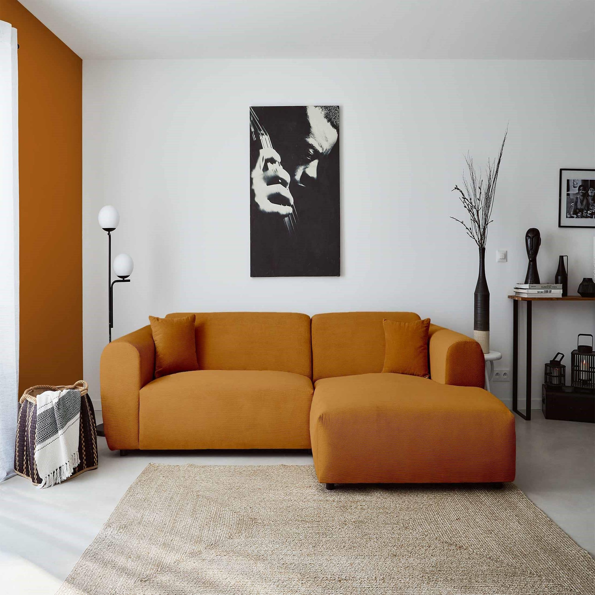 Voir la diapositive 5 : LISA DESIGN Aumance - canapé d'angle droit 4 places - en velours côtelé