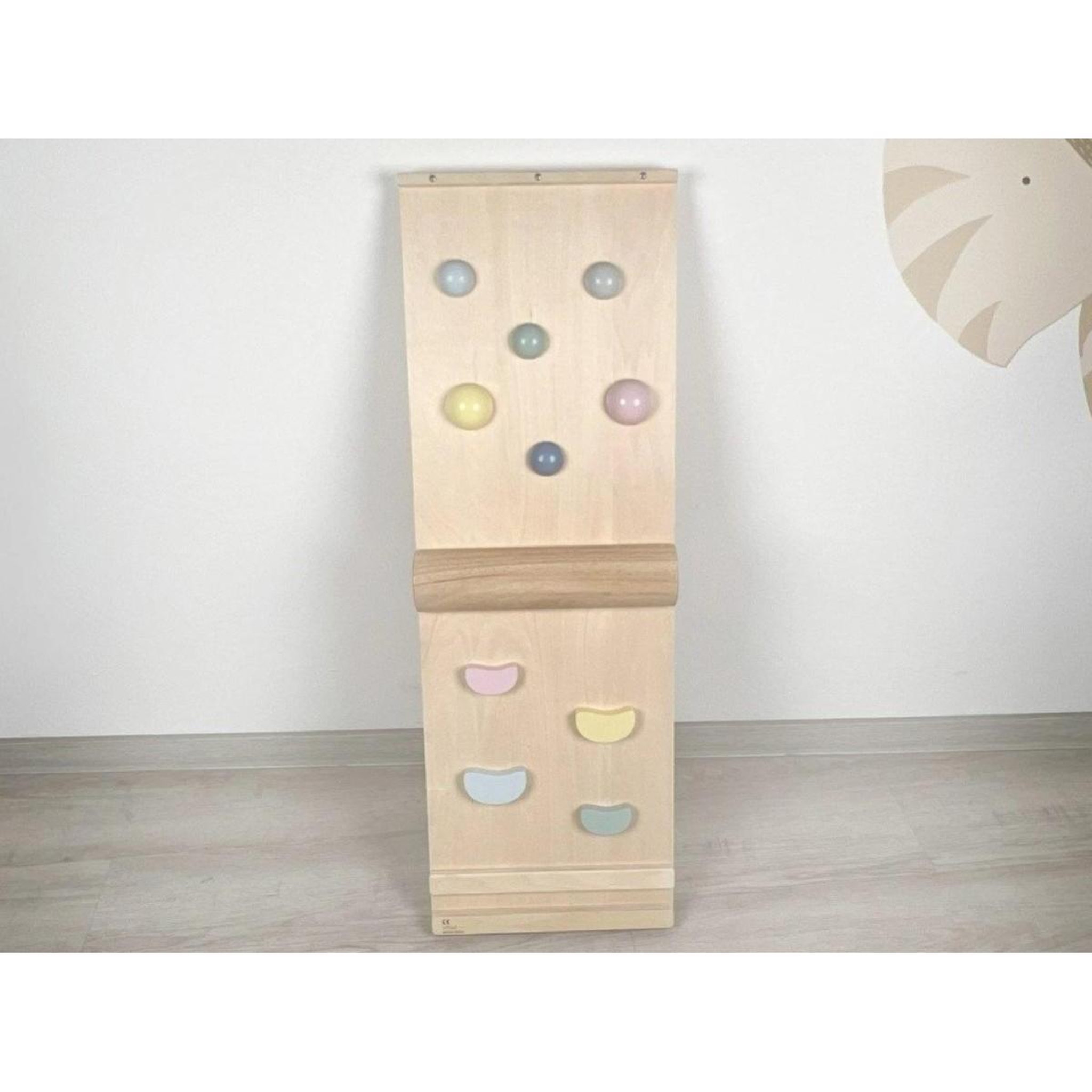 Voir la diapositive 2 : ELINELI Planche d'équilibre pastel montessori