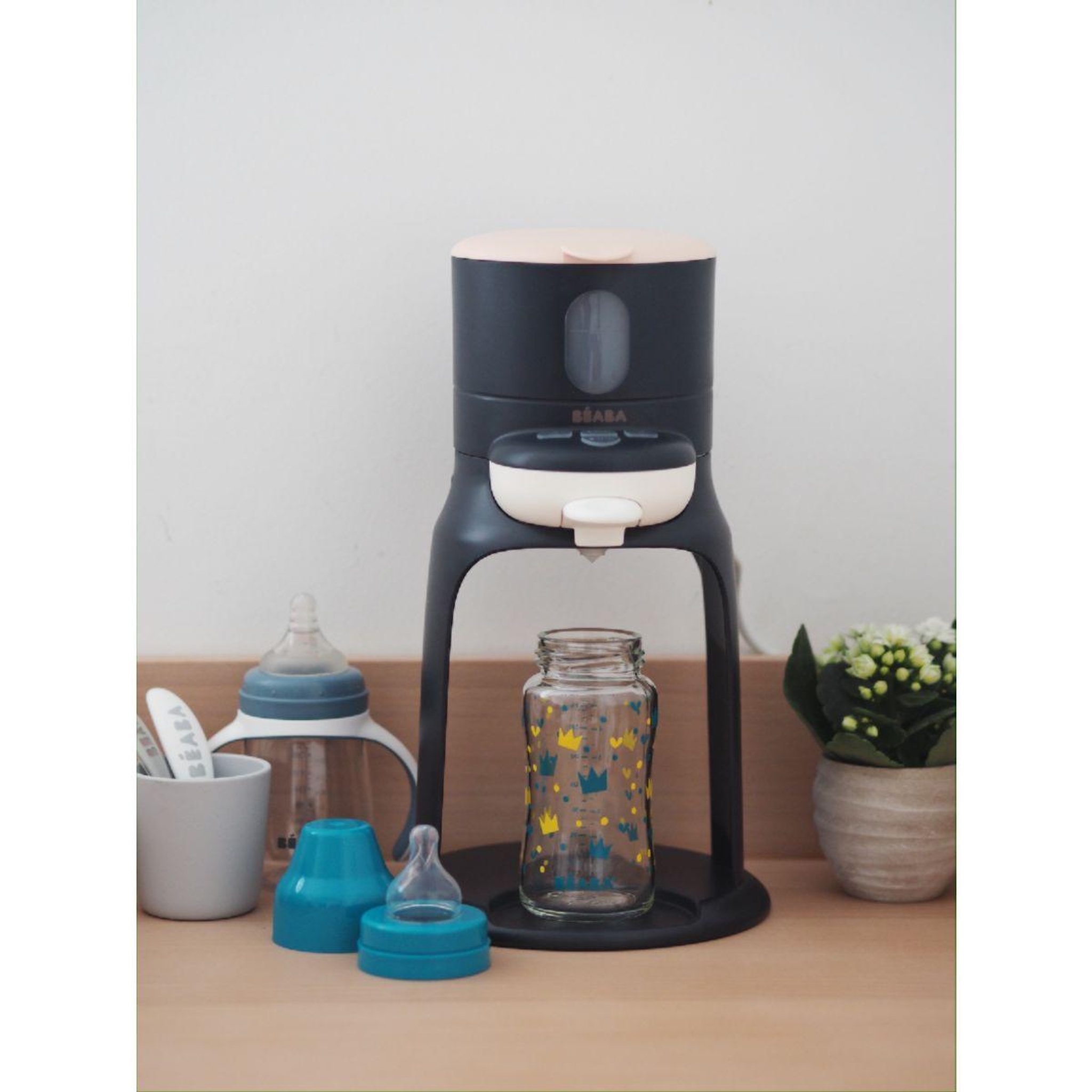 Voir la diapositive 5 : BEABA Préparateur biberon bib expresso new nightblue