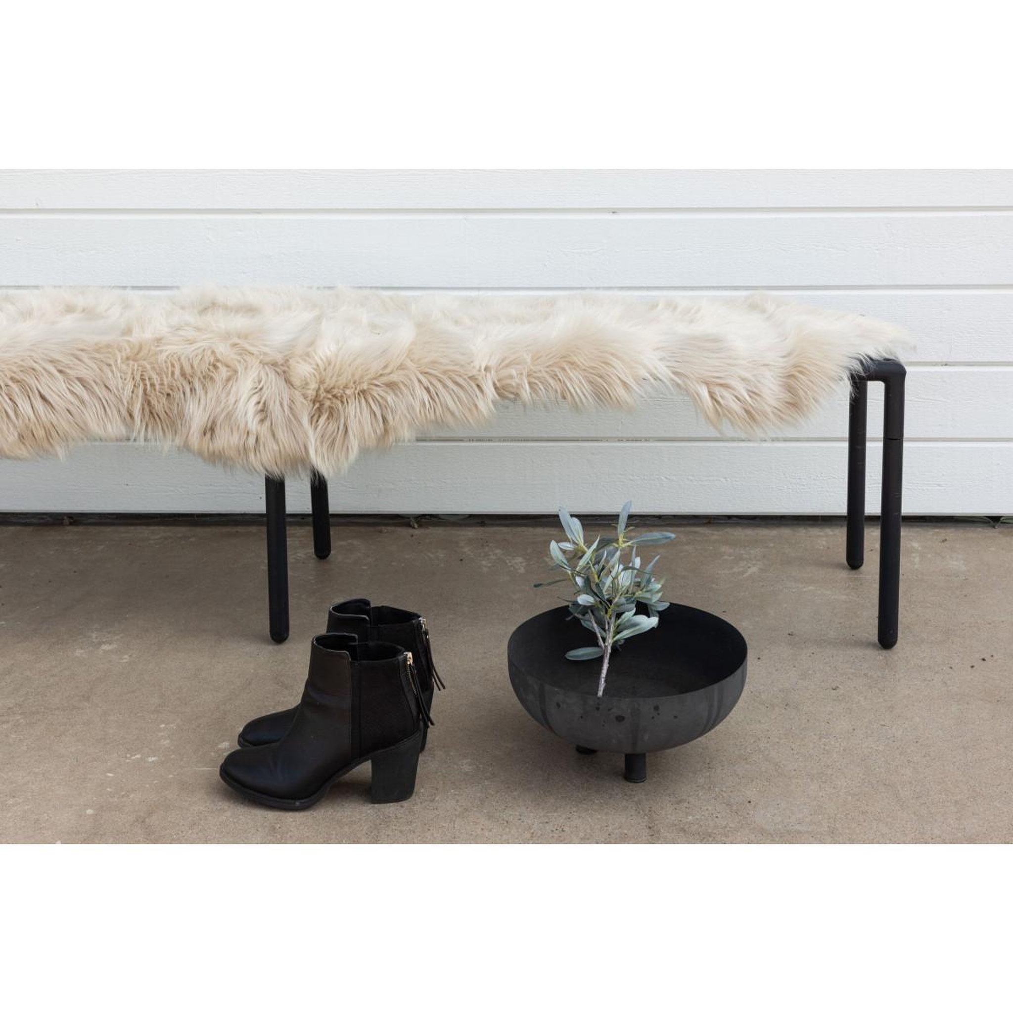 Voir la diapositive 5 : Paris Prix Tapis imitation fourrure  katy  55x180cm beige