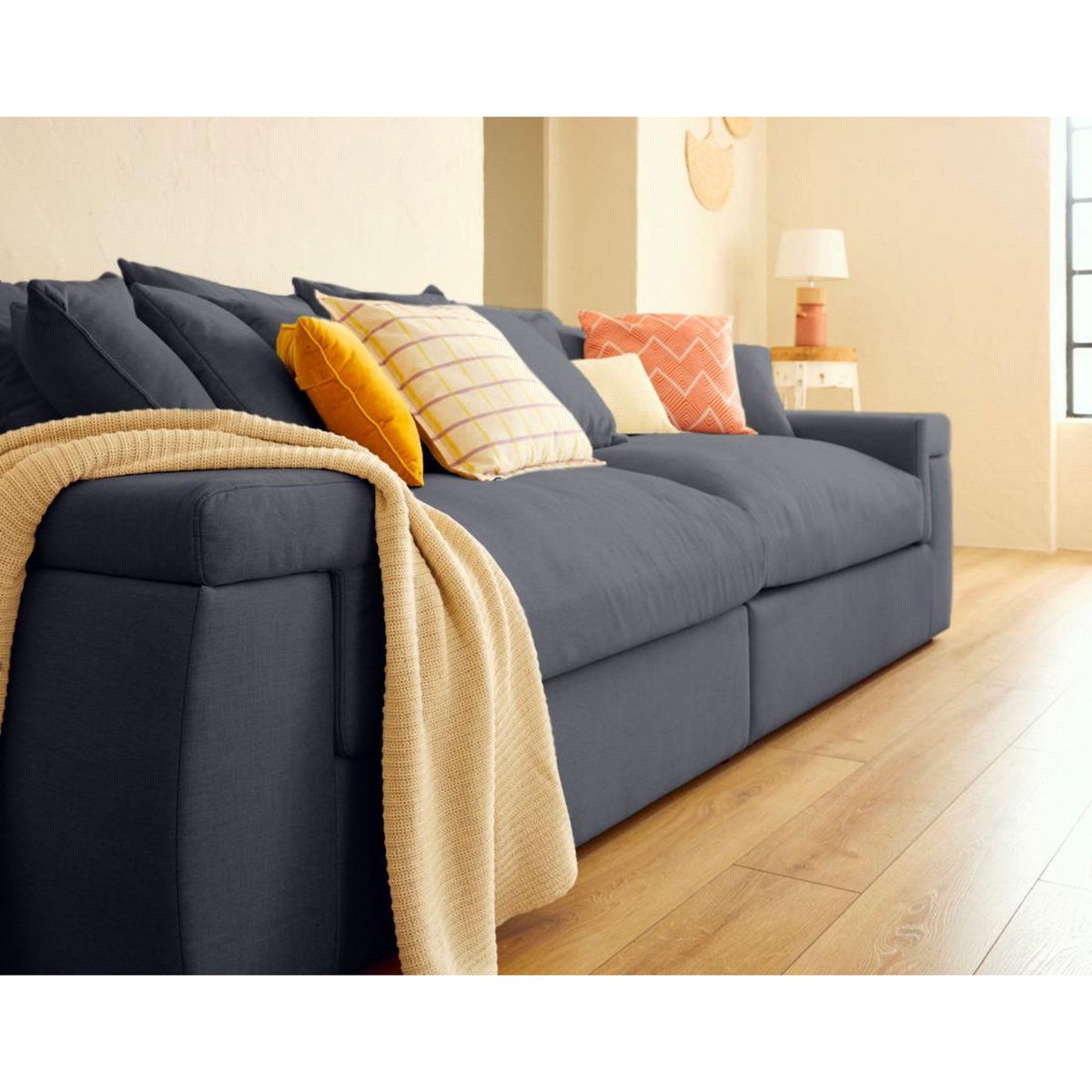 LISA DESIGN Sergio - canapé 4 places - assise profonde - en tissu