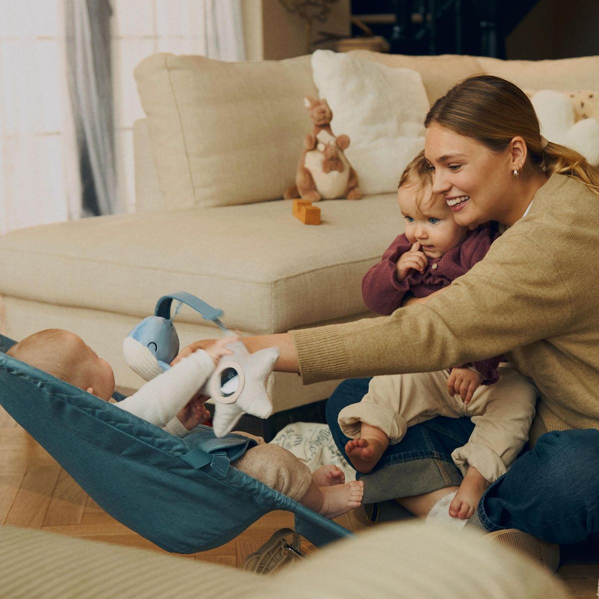 KINDERKRAFT Balancelle électrique bébé 2 en 1 avec fonction transat
