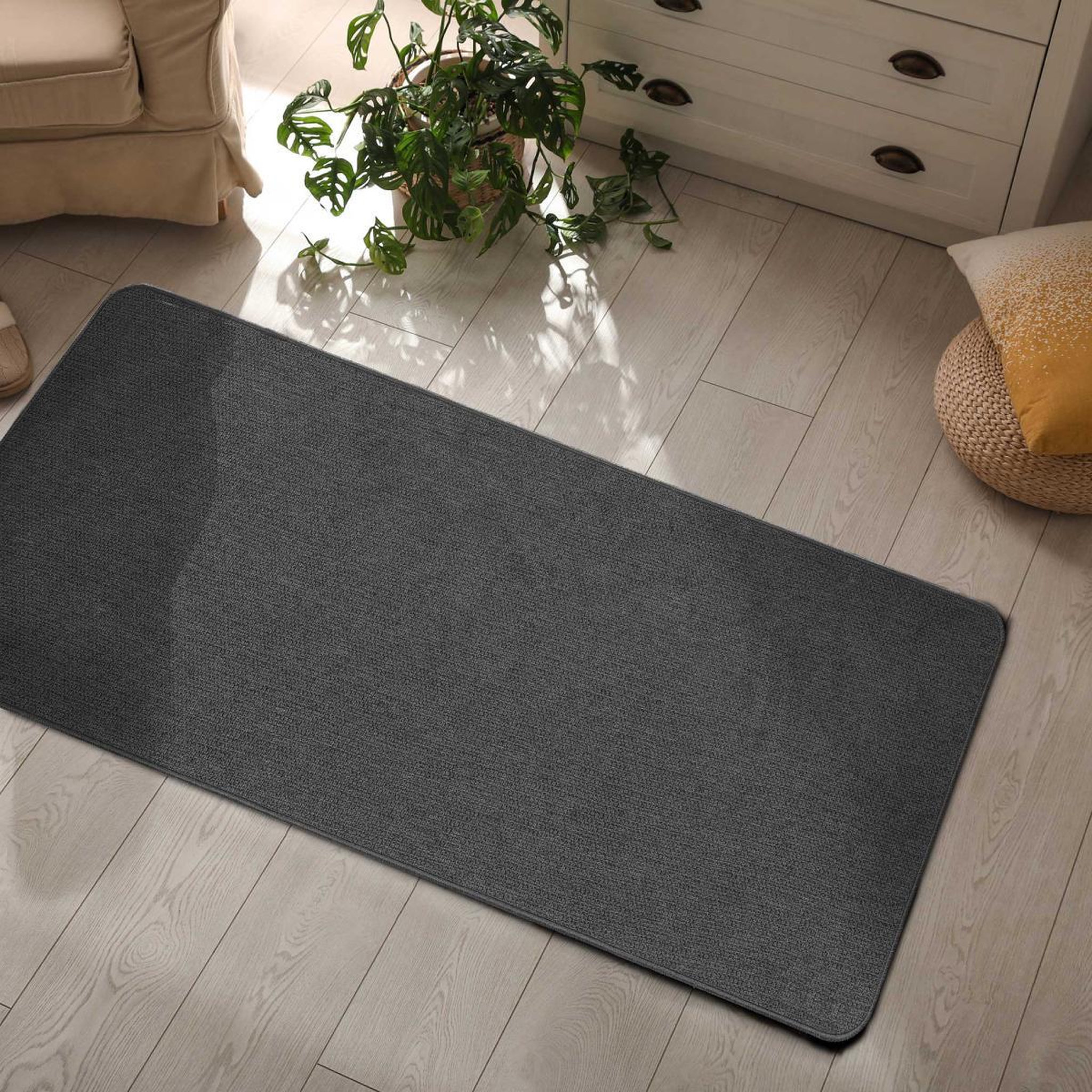 Voir la diapositive 4 : Douceur d'Intérieur Tapis déco  simeo  45x120cm anthracite