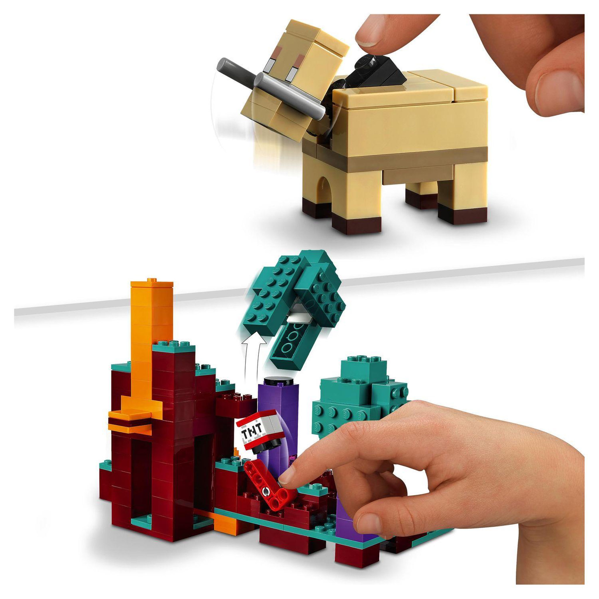 Voir la diapositive 5 : LEGO Minecraft 21168 - La forêt biscornue