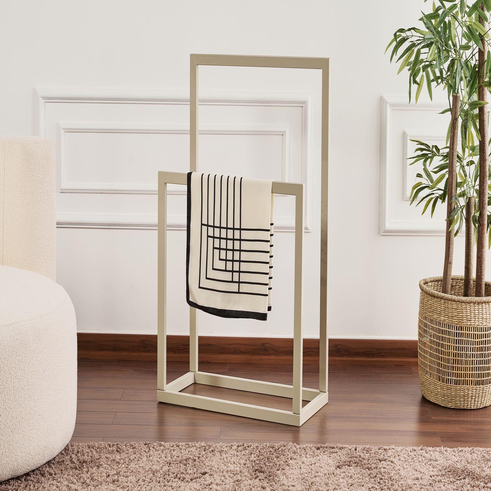 Voir la diapositive 2 : Habitat et Jardin Porte-serviettes en métal  gediz  - 25 x 60 x 90 cm - taupe