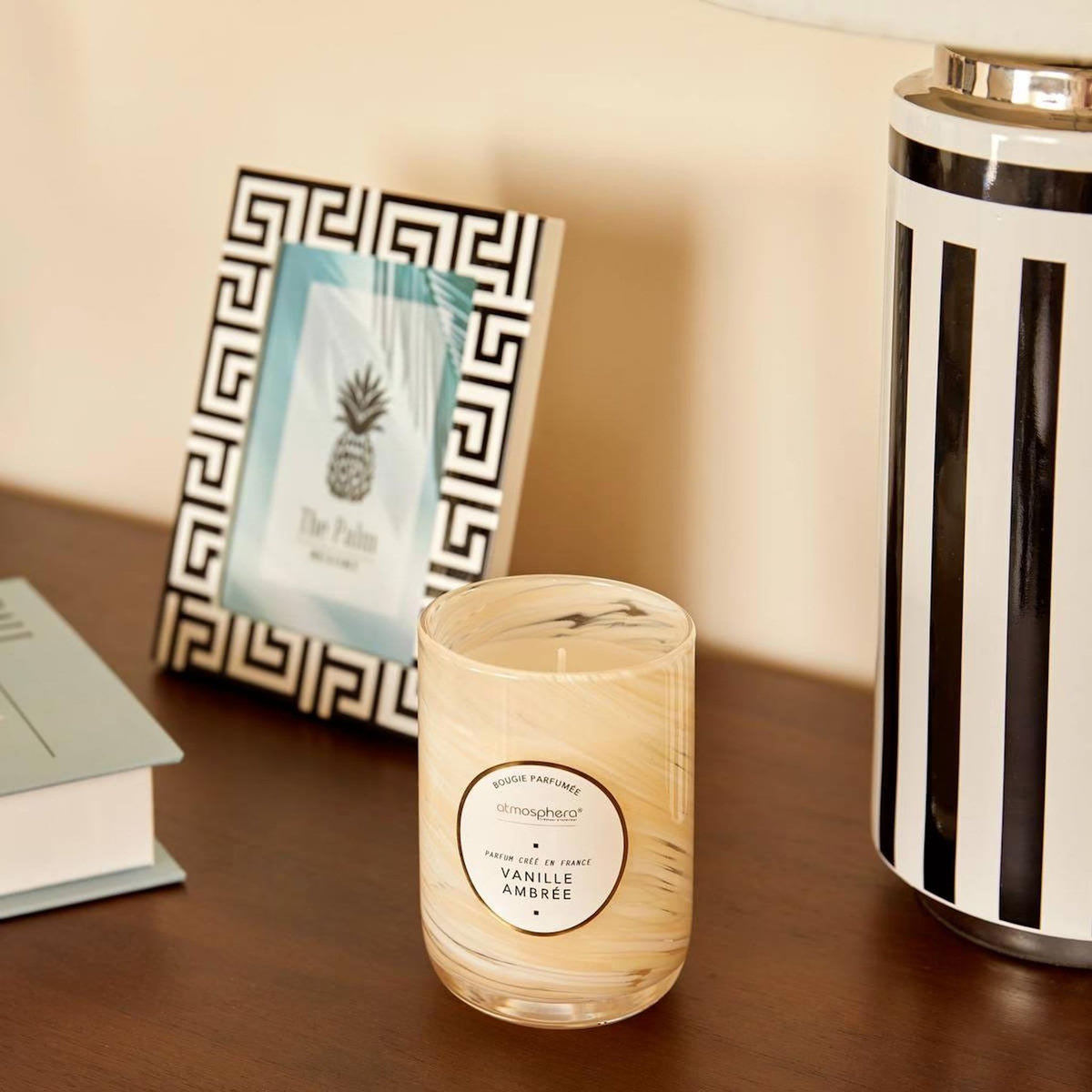 ATMOSPHERA Bougie Parfumée Design  Wavy  275g Vanille Ambrée