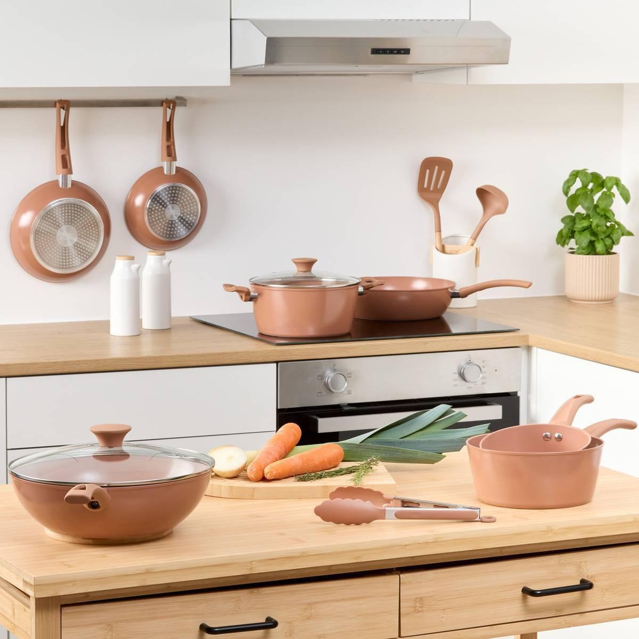 Voir la diapositive 6 : FIVE Casserole en Aluminium Forgé  Harmony  16cm Rose Blush