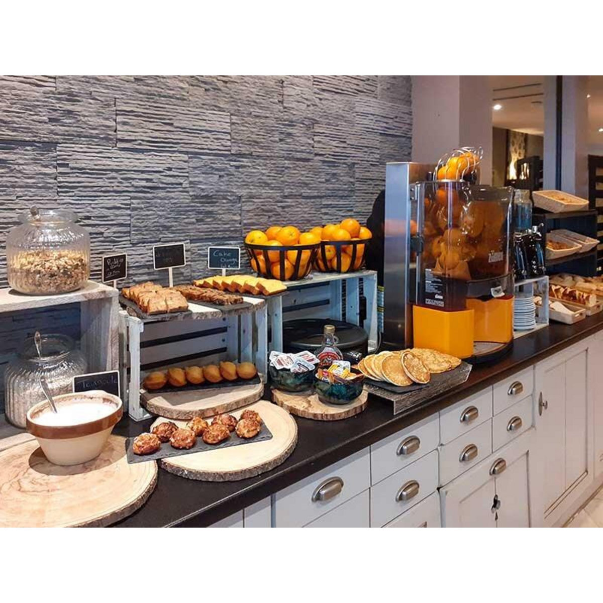 Smartbox 2 jours en hôtel au bord de la mer à Deauville - Coffret Cadeau Séjour