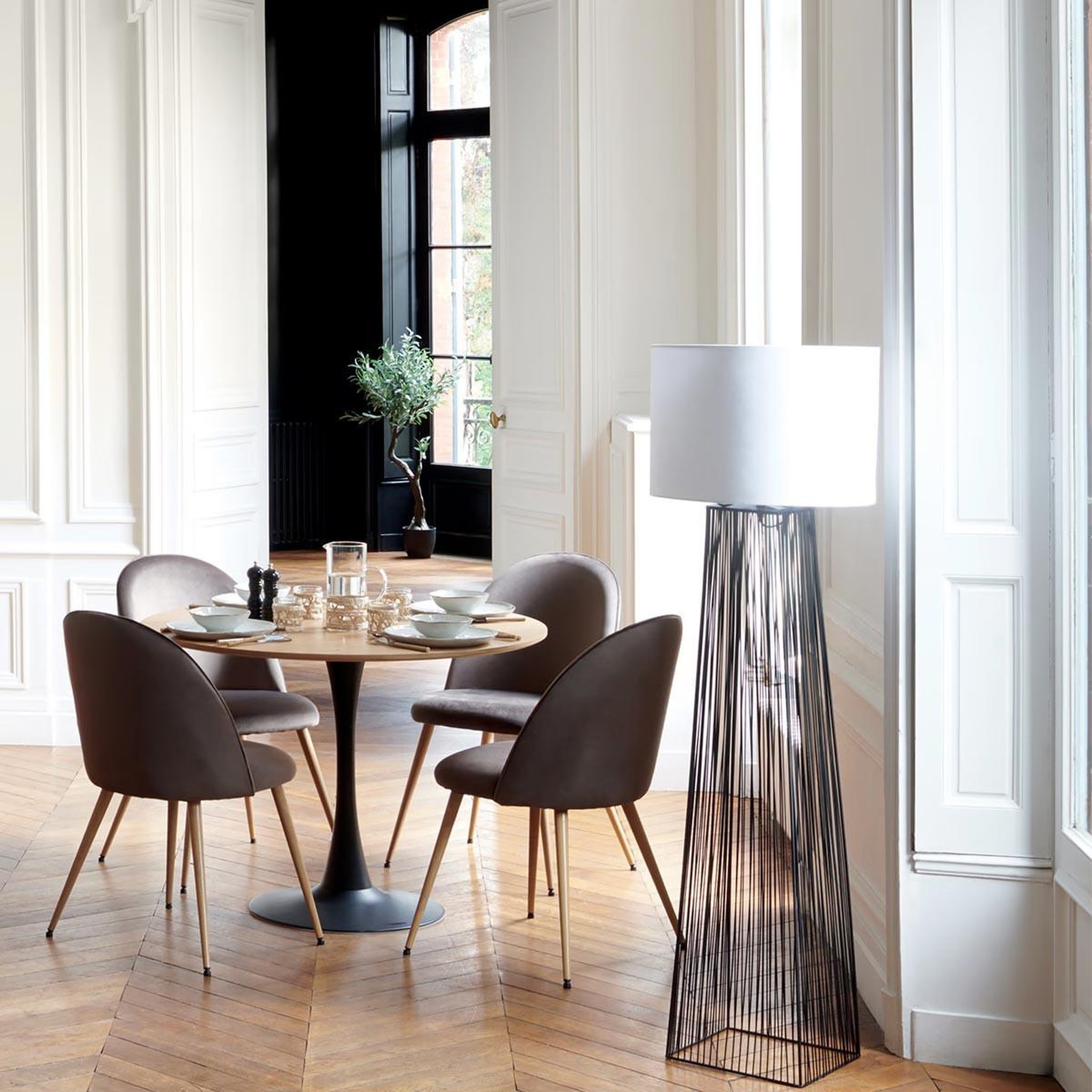 Voir la diapositive 6 : ATMOSPHERA Table à manger design  elias  102cm naturel
