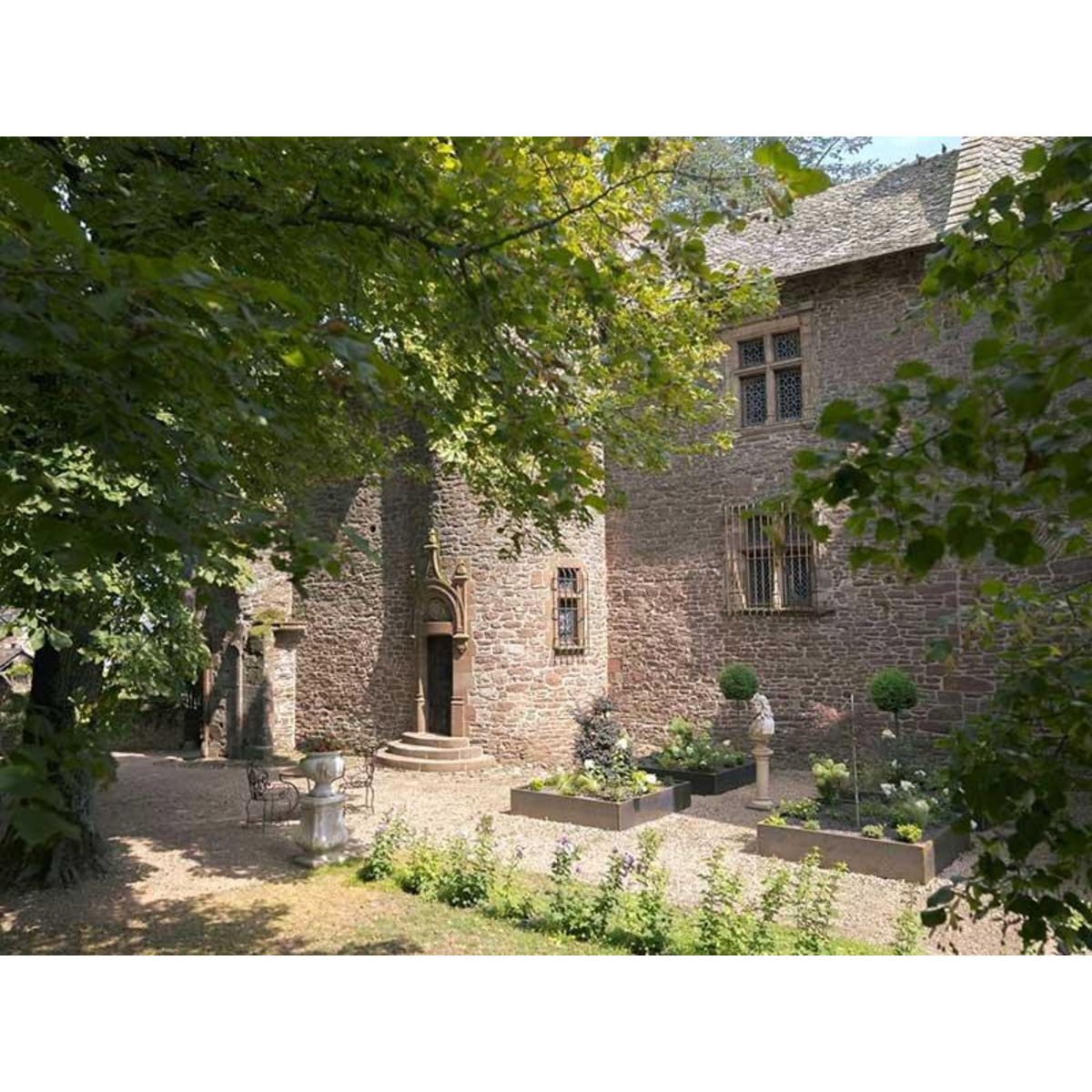 Smartbox 2 jours en château du XVe siècle avec dîner gastronomique d'exception près de Rodez - Coffret Cadeau Séjour