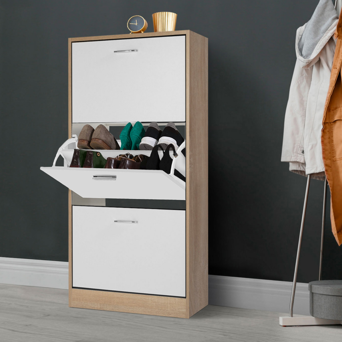 ID MARKET Meuble à chaussures 18 paires KLARK imitation hêtre 3 portes blanches