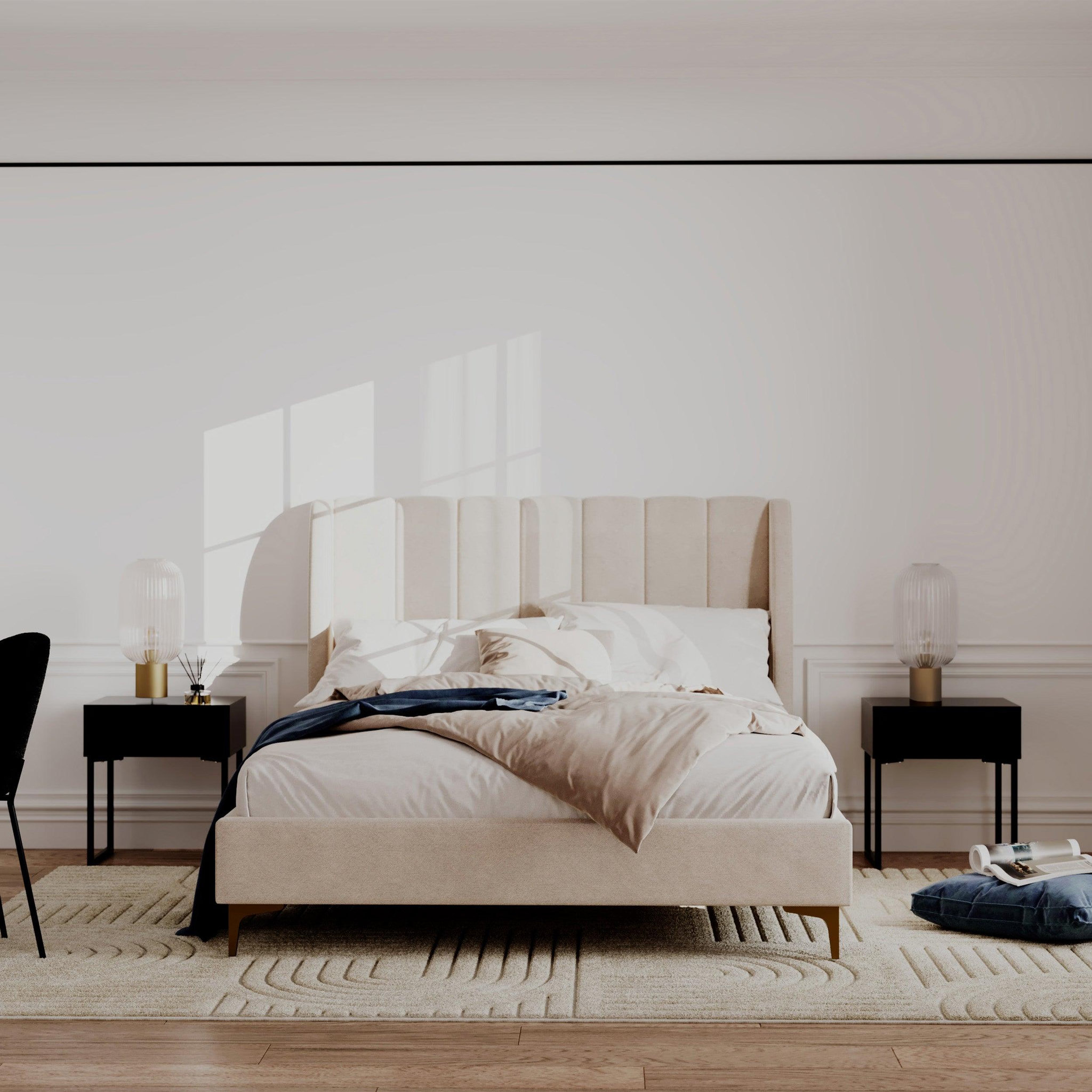 Voir la diapositive 5 : MAISON PAVANE Lit double 140x190 cm en tissu beige et pieds dorés-koda