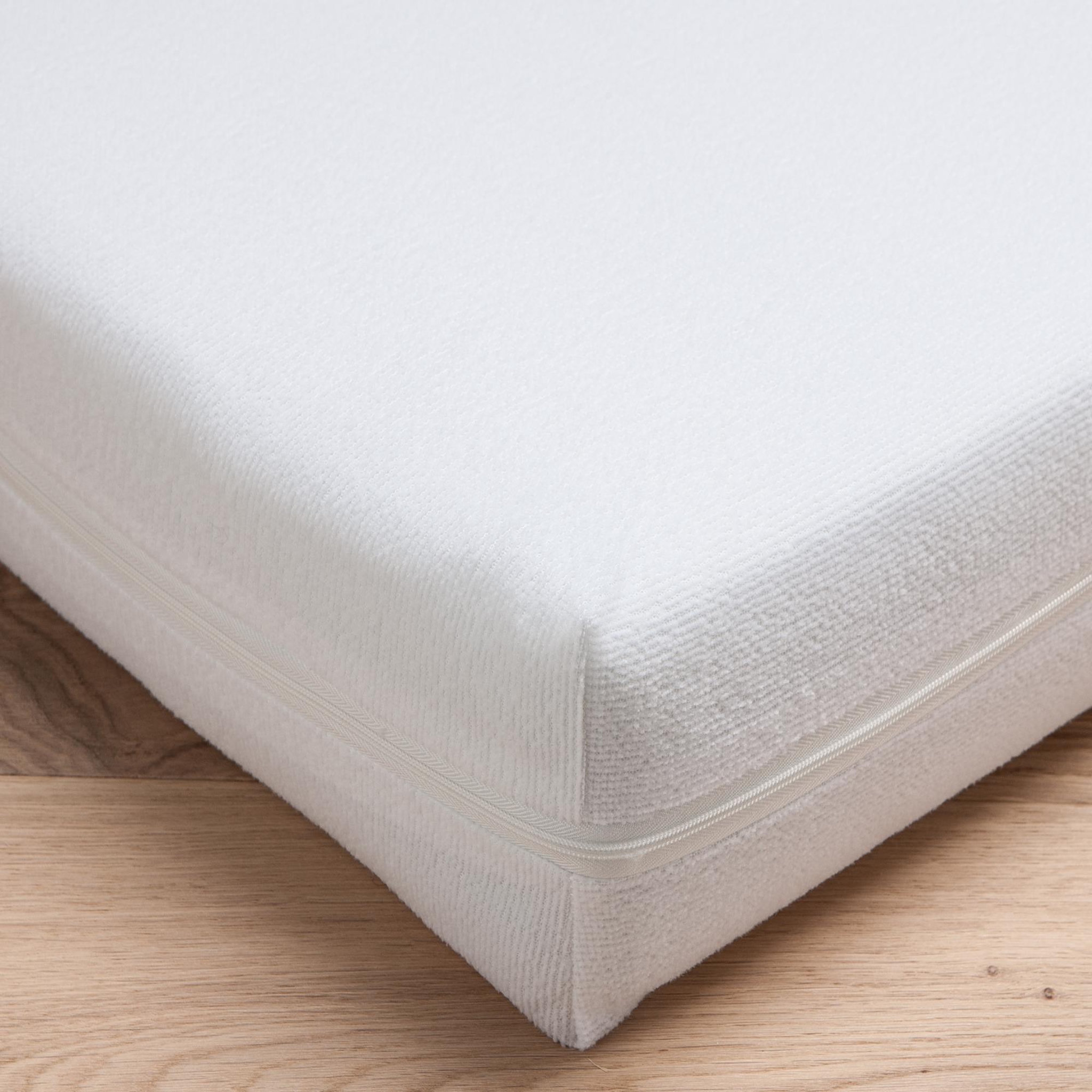 Voir la diapositive 3 : BABYCALIN Alèse bébé 60 x 120 cm en avec zippe - 100% polyester imperméable - Blanc