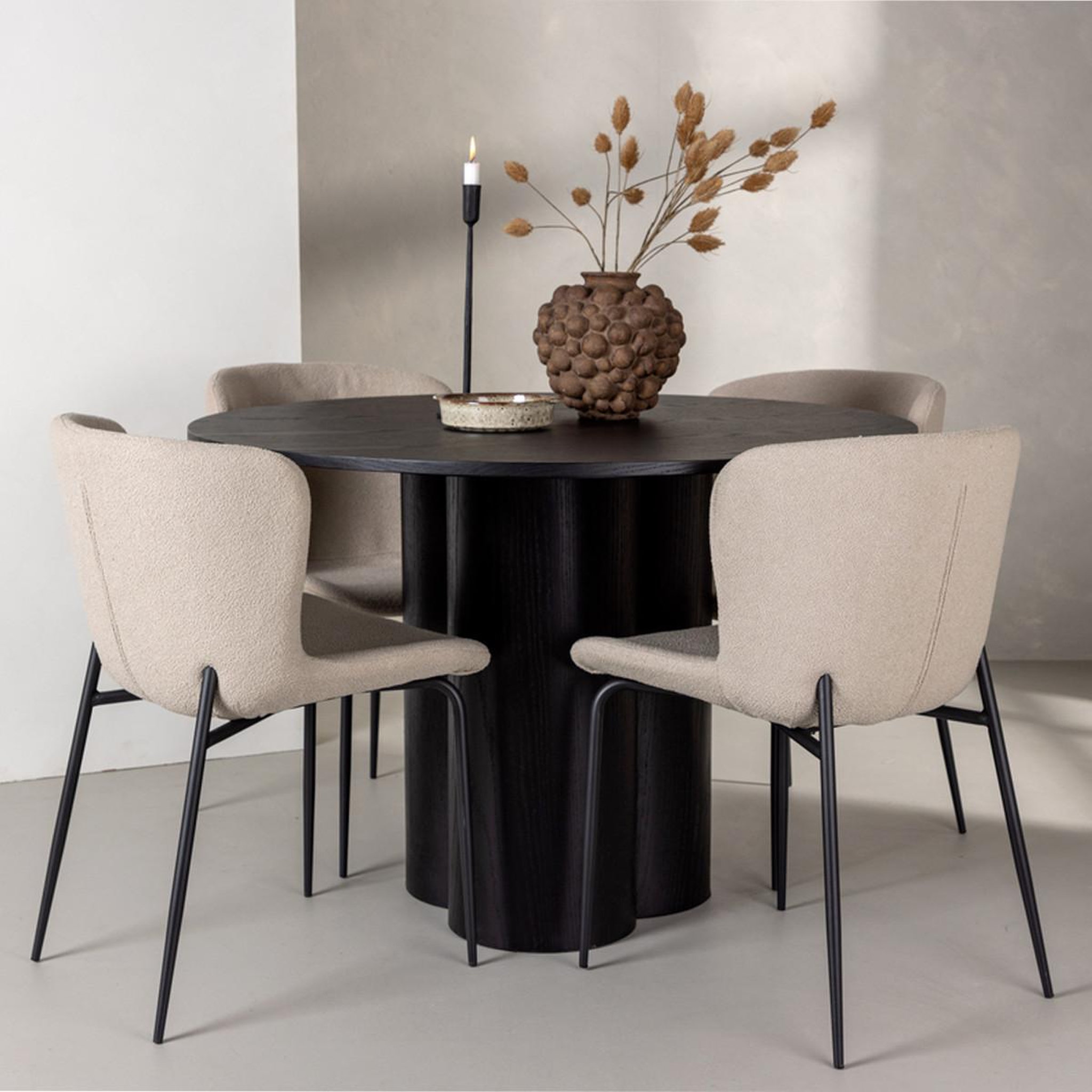 Voir la diapositive 3 : Paris Prix Ensemble table à manger & 4 chaises  olivia & modesto  110cm noir & beige